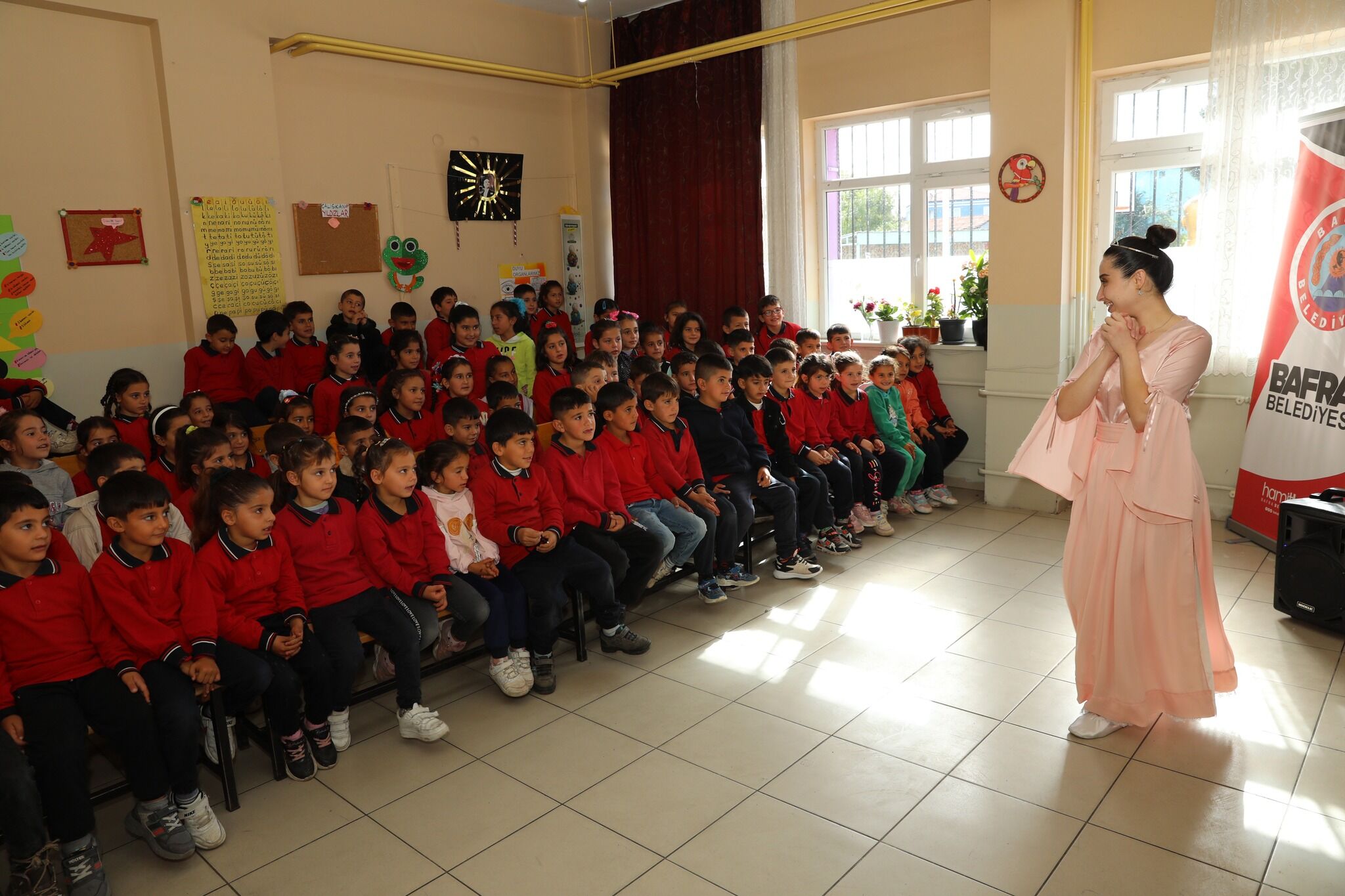 Bafra Belediyesi ''Çocuk Tiyatrosunu'' Öğrencilerin Ayağına Götürüldü (4)