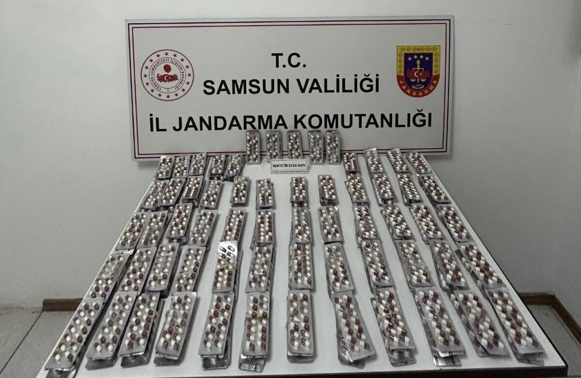 Bazasının Altından 3 Bin 472 Uyuşturucu Hap Ele Geçen Şahıs Adliyeye Sevk Edildi