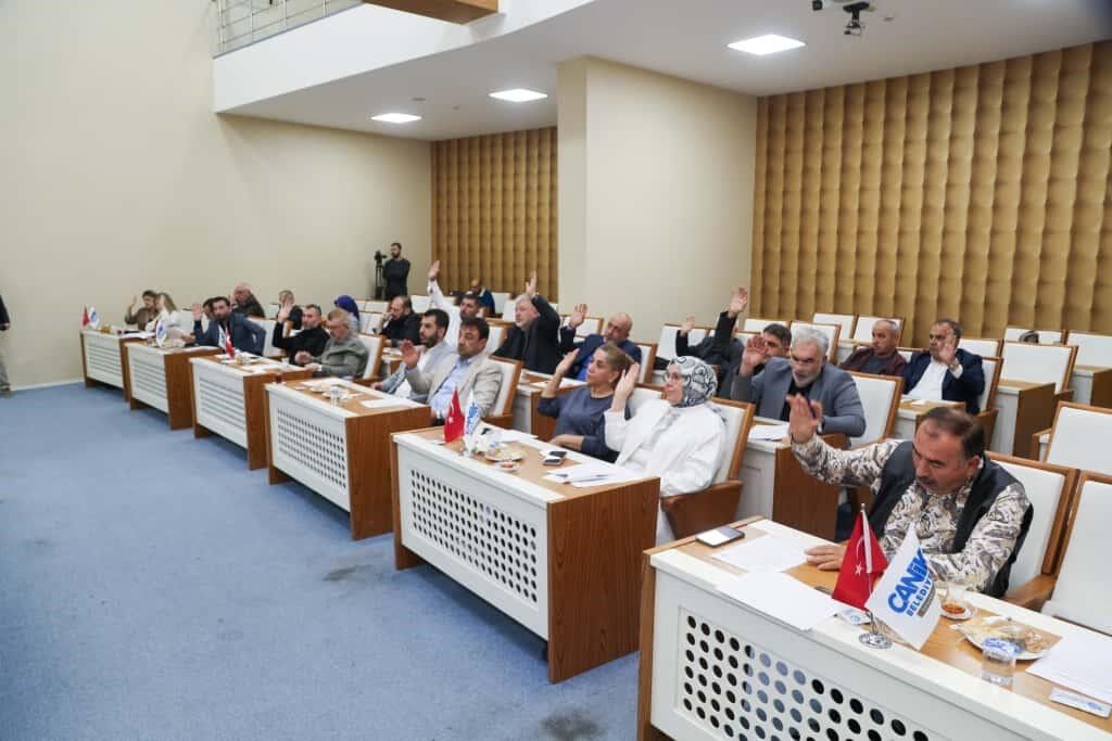 Borcumuz Yok, 1 Lira Kredi Kullanmadık