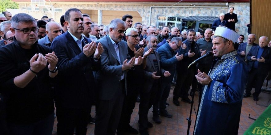 Emine Şahin Dualarla Son Yolculuğuna Uğurlandı (5)