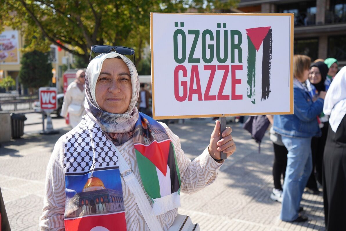 Gazze Için ‘Sessiz Çığlık Zinciri’1