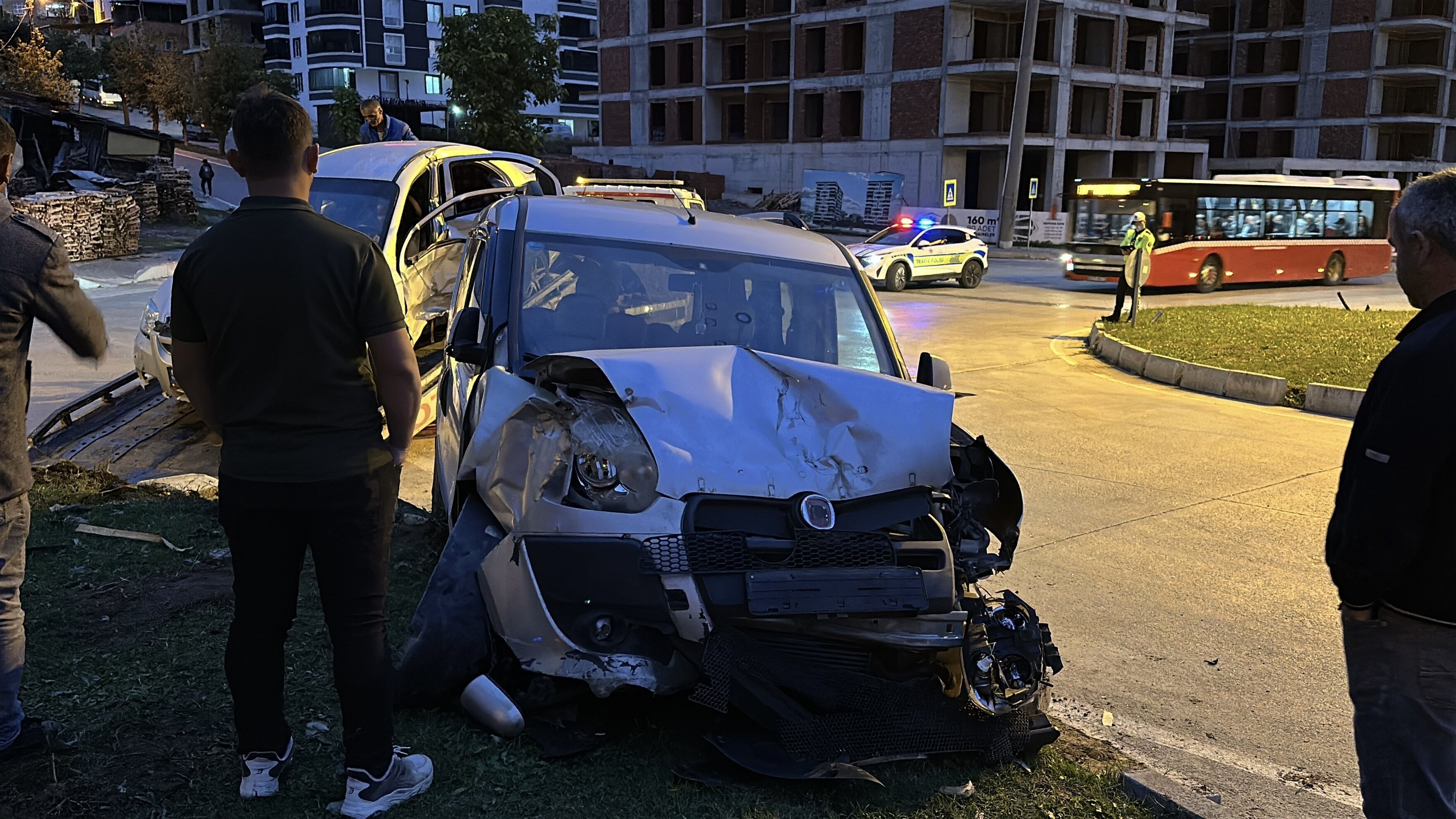 İlkadım’da Sıkışmalı Trafik Kazası1