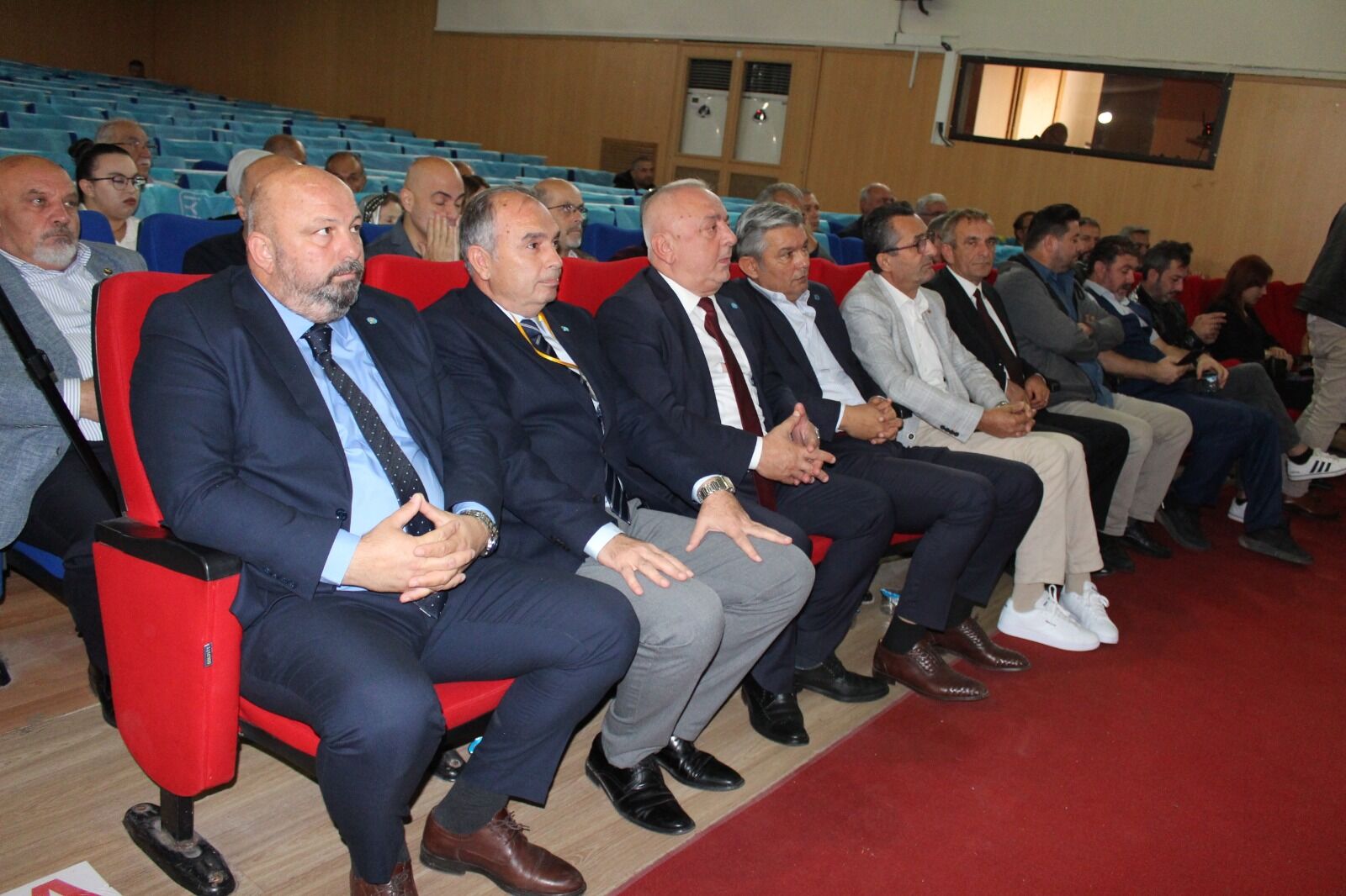 Iyi Parti (1)-1