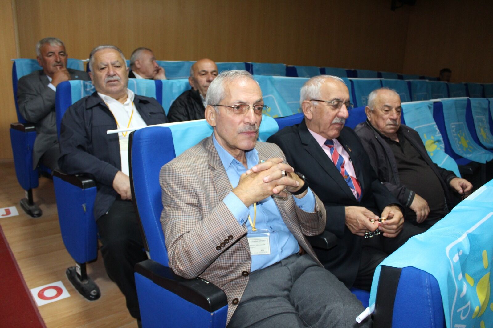 Iyi Parti (6)
