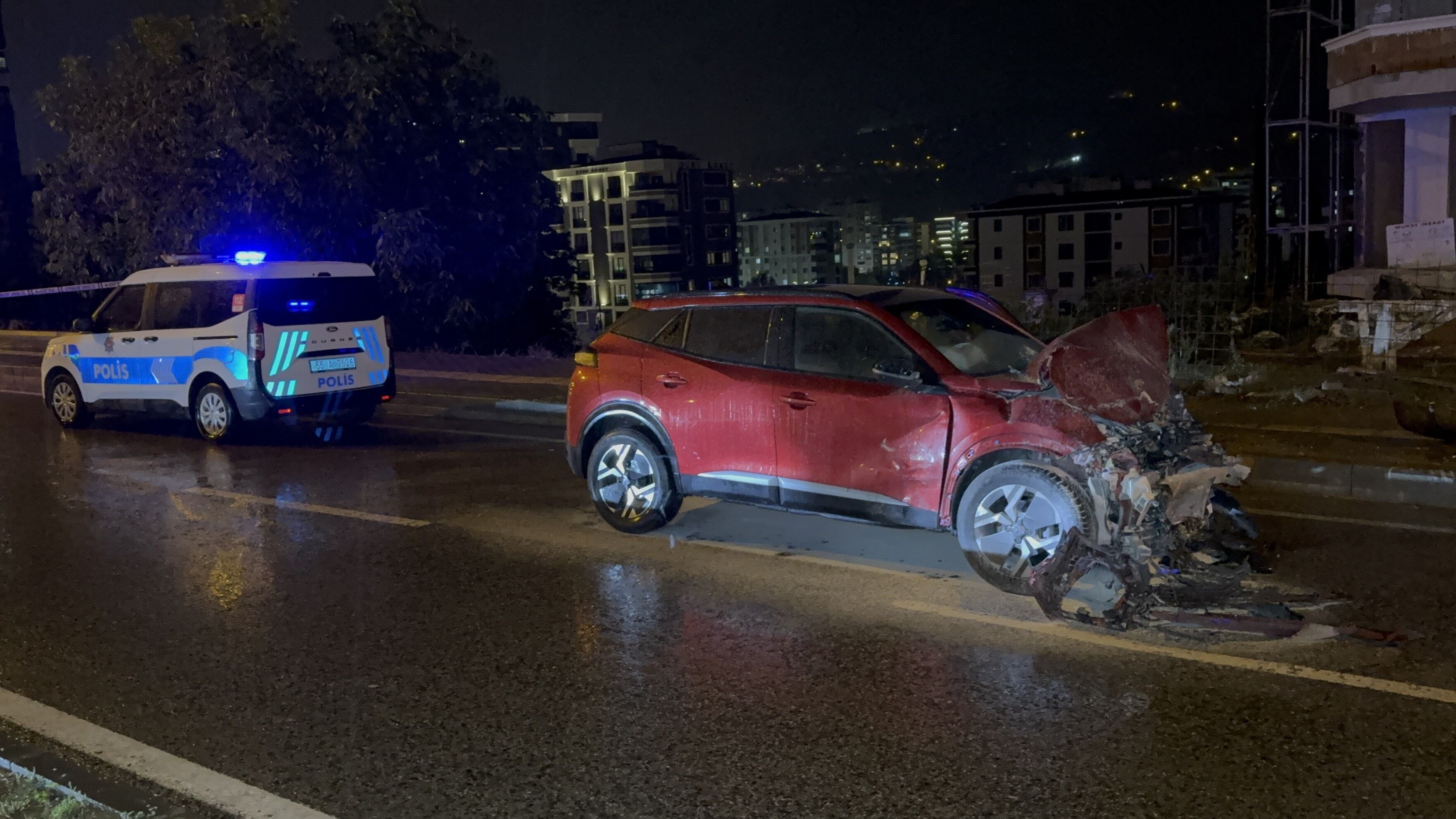 Samsun’da Iki Otomobil Çarpıştı 2 Ölü, 2 Yaralı (3)