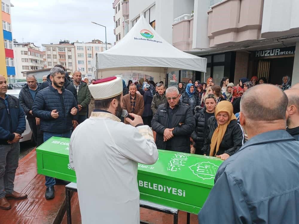 Samsun’da Kazada Ölen 13 Yaşındaki Iki Kız Çocuğu Için Gözyaşları Sel Oldu (2)