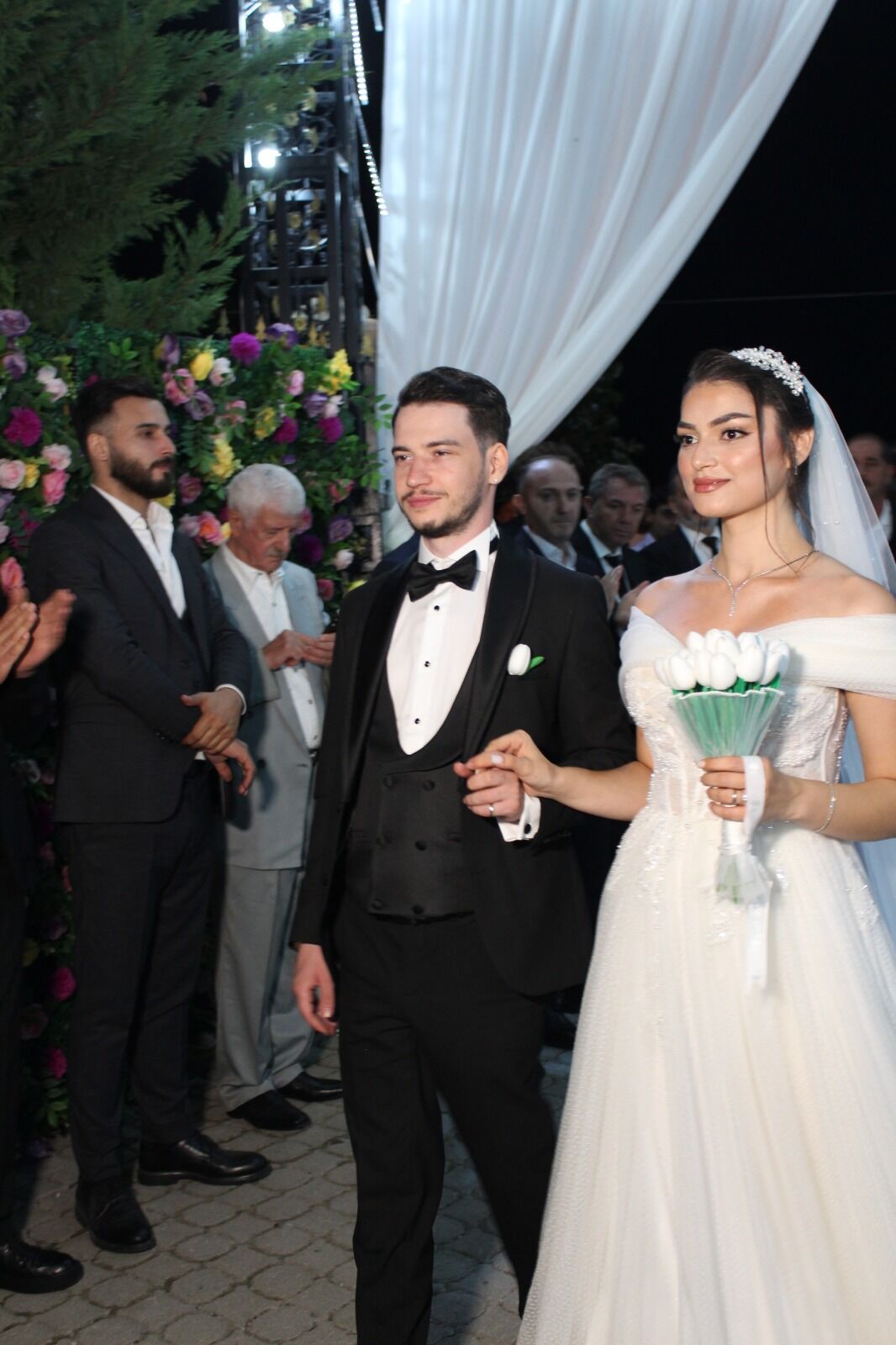 Sümeyye & Mücahit Kocabaş’a Bafra’da Dillere Destan Köy Düğünü (4)