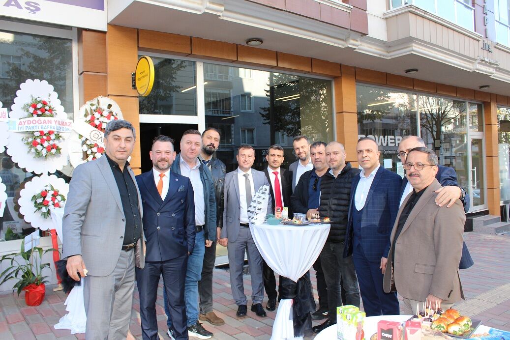 Tuğçenur Bektaş Mali Müşavirlik Ofisinin Açılışı Gerçekleştirildi (8)