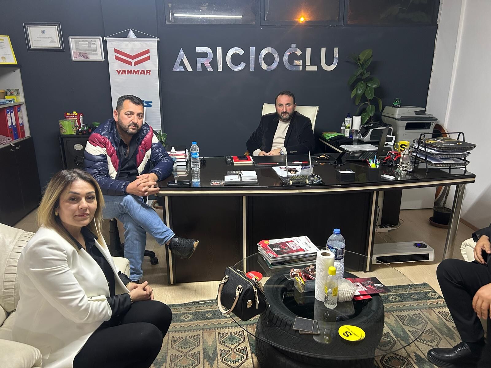 Şoförler Odası Başkan Adayı Nurdan Aşcı’ya Galericiler Sitesinde Yoğun İlgi (17)