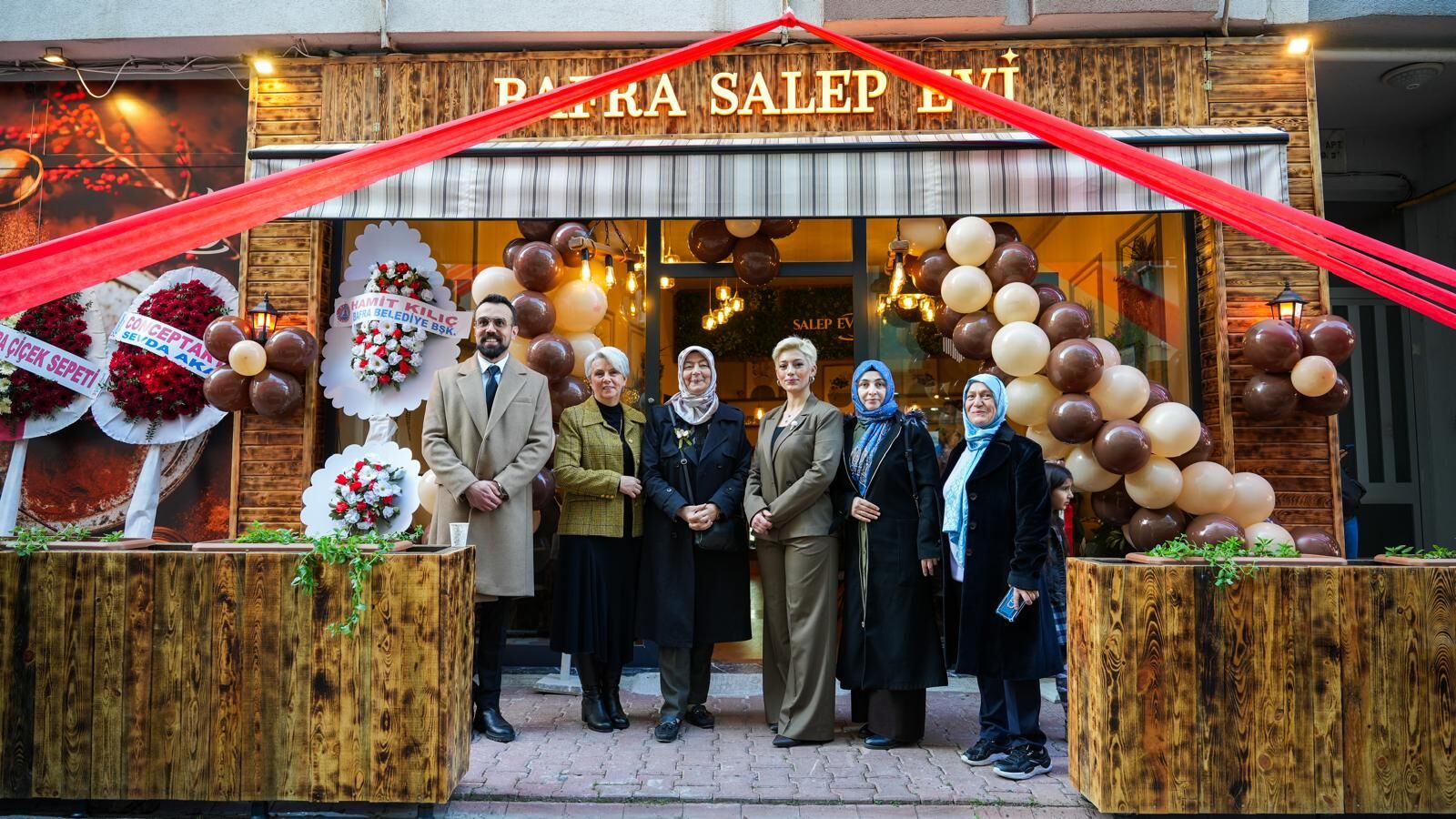 Bafra’da Yeni Lezzet Noktası Ozan Ve Pınar Ocakküçük’ün Açtığı Salep Evi Hizmete Girdi (1)