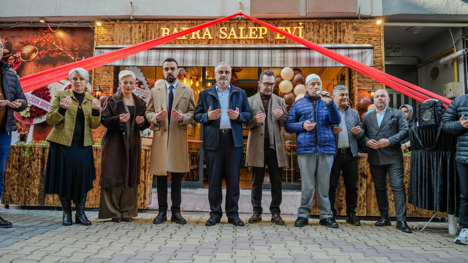 Bafra’da Yeni Lezzet Noktası Ozan Ve Pınar Ocakküçük’ün Açtığı Salep Evi Hizmete Girdi (2)