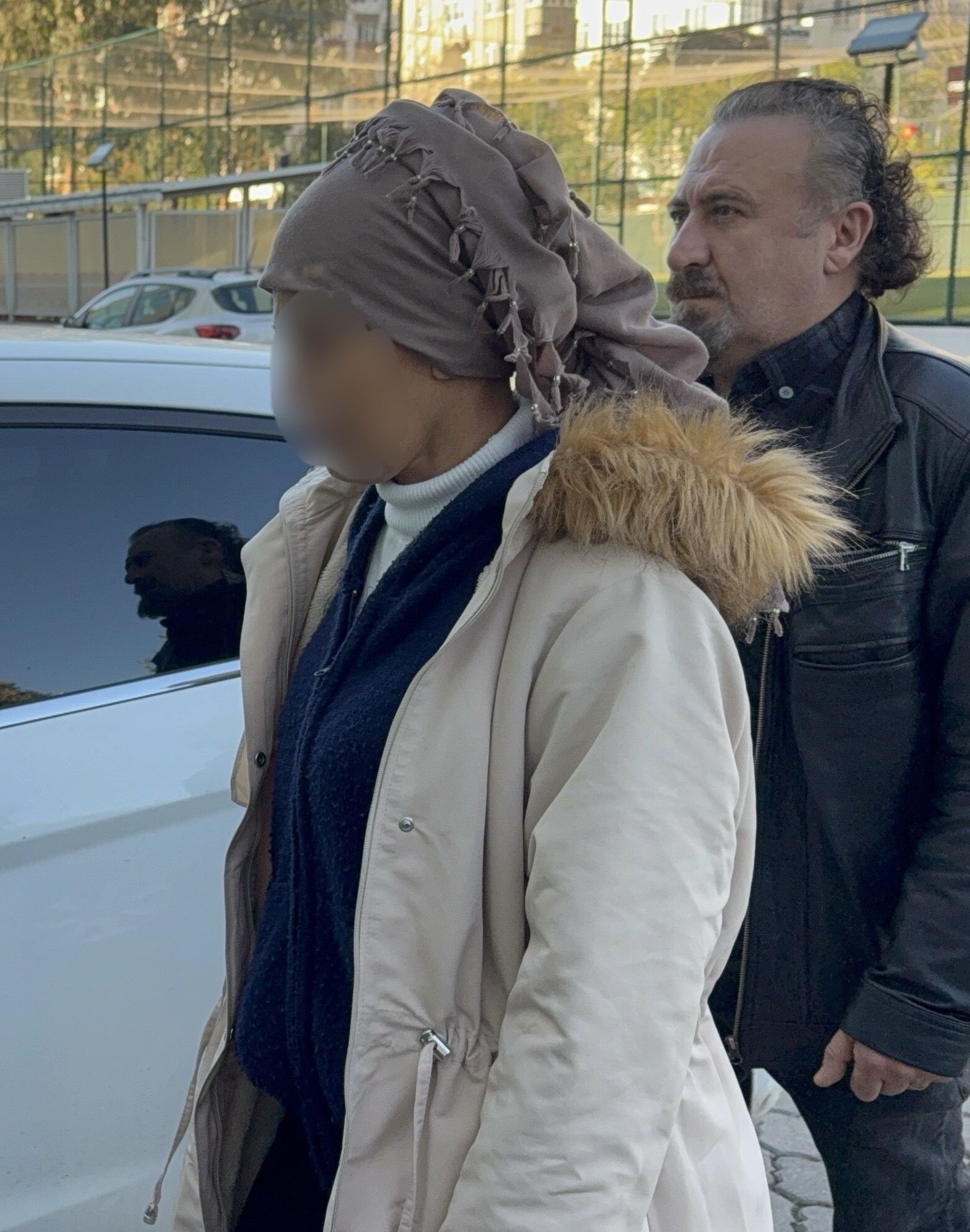 Samsun'da Genç Kızın 4'Üncü Kattan Atlayıp Ölmesiyle Ilgili 4 Kişi Adliyeye Sevk Edildi1