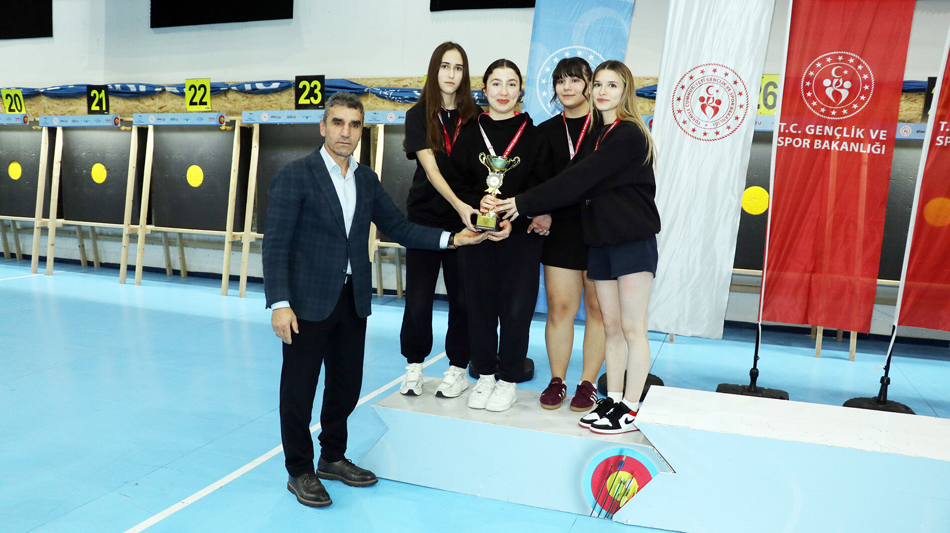 Samsun’da Gençler Masa Tenisi İl Birinciliği Tamamlandı (4)-1