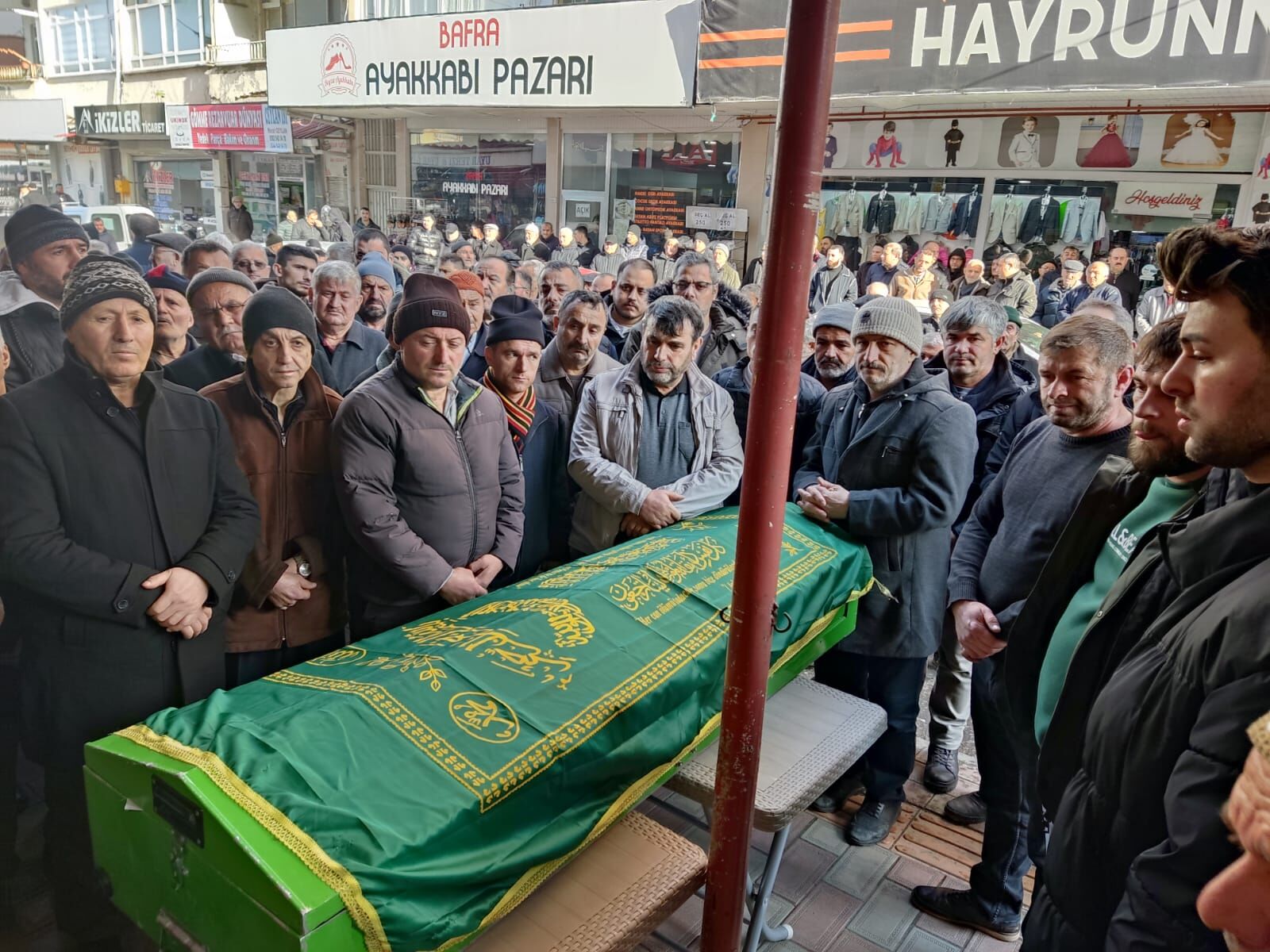Bafra Pazar Yerleri Eski Oda Başkanı Hüseyin Topuz Son Yolculuğuna Uğurlandı (4)