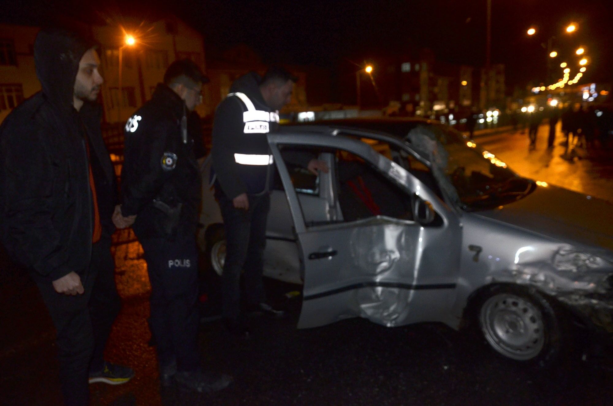 Bafra'da Buzlanma Zincirleme Kazaya Neden Oldu (1)