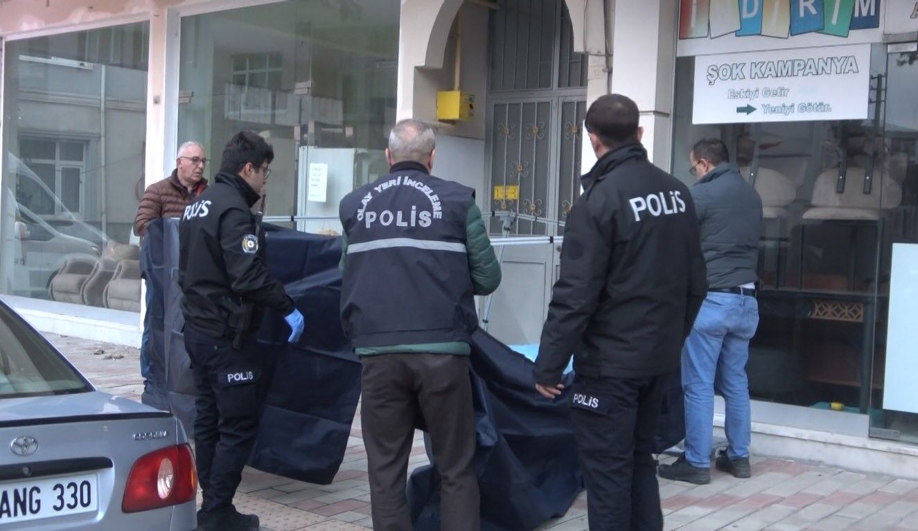 Bafra'da Darp Edilen Şahıs Ölü Bulundu (2)