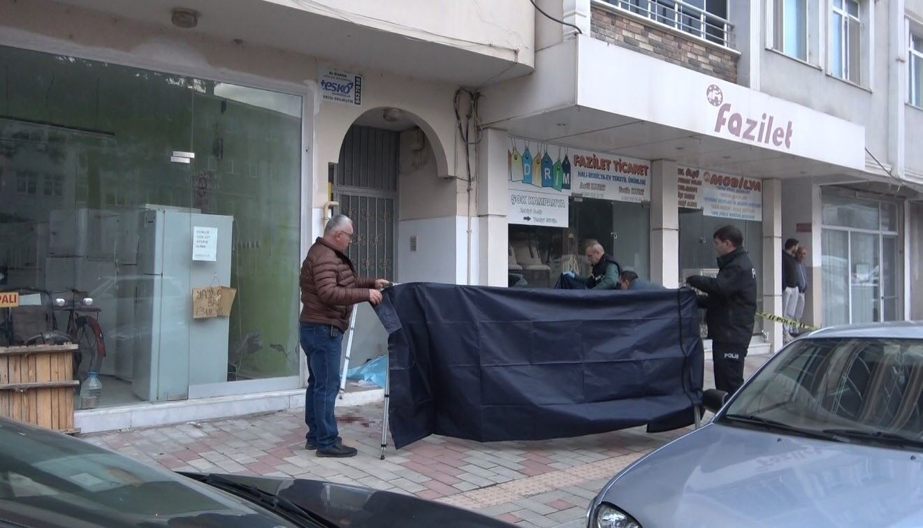 Bafra'da Darp Edilen Şahıs Ölü Bulundu (3)