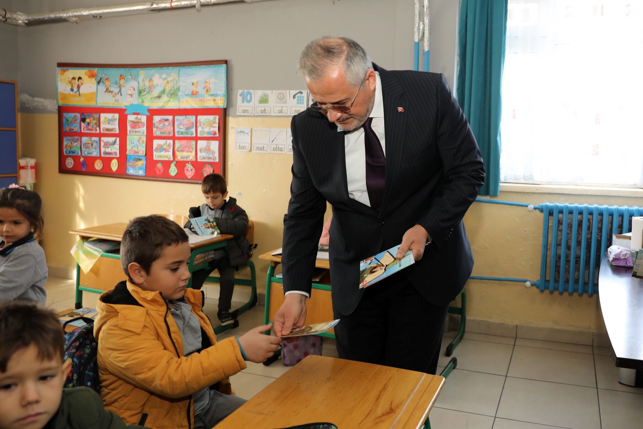 Başkan Hamit Kılıç’tan Yeni Yılın İlk Günlerinde Okul Ziyareti (3)