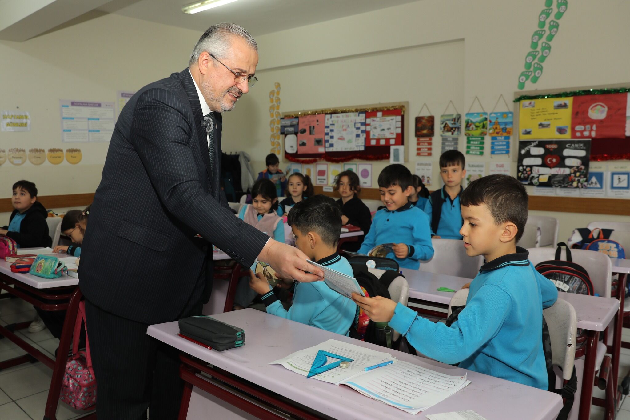 Başkan Hamit Kılıç’tan Yeni Yılın İlk Günlerinde Okul Ziyareti (9)