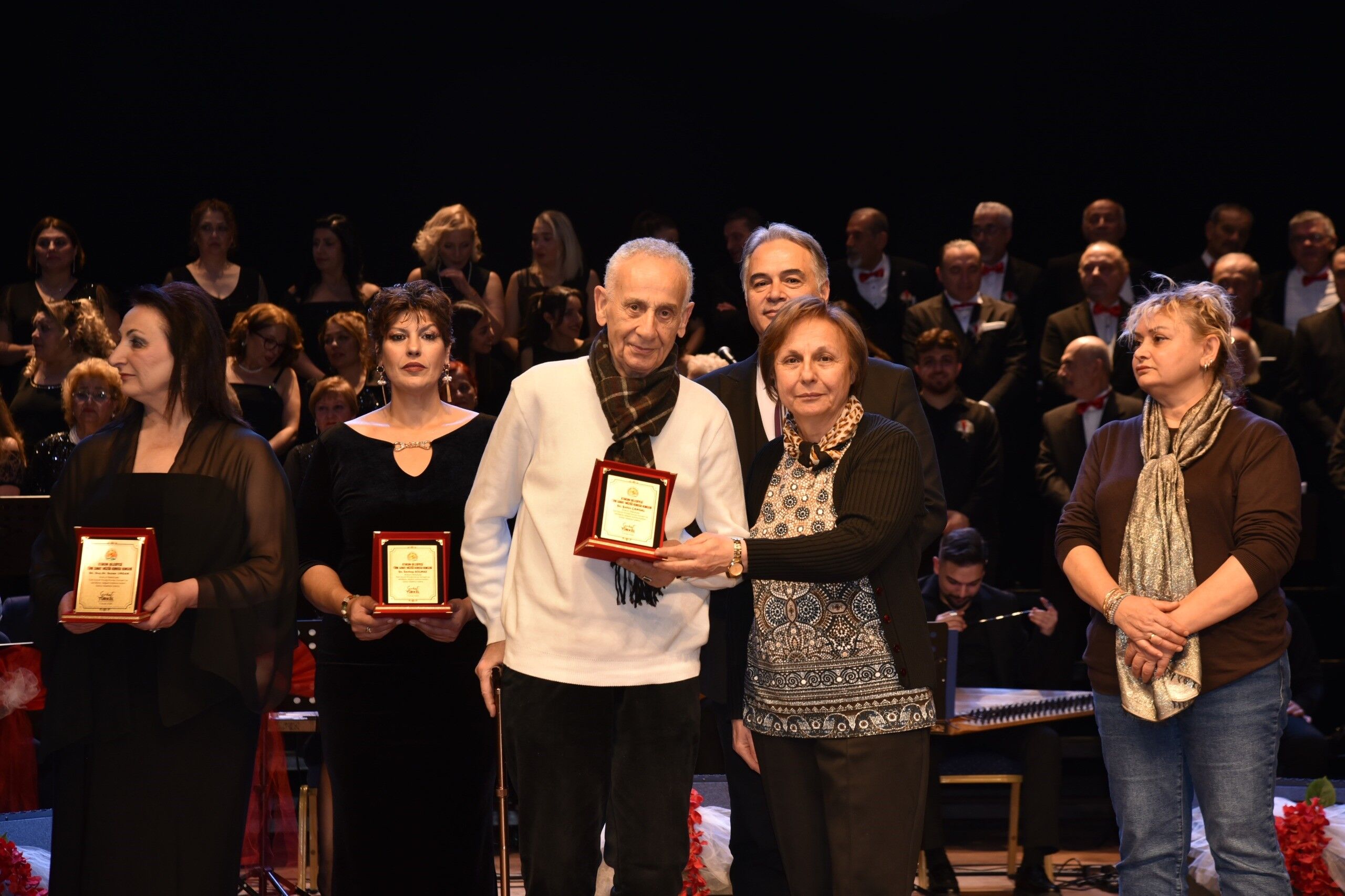 Cevat Öztürk; 102 Yaşında Konser Verdi (4)