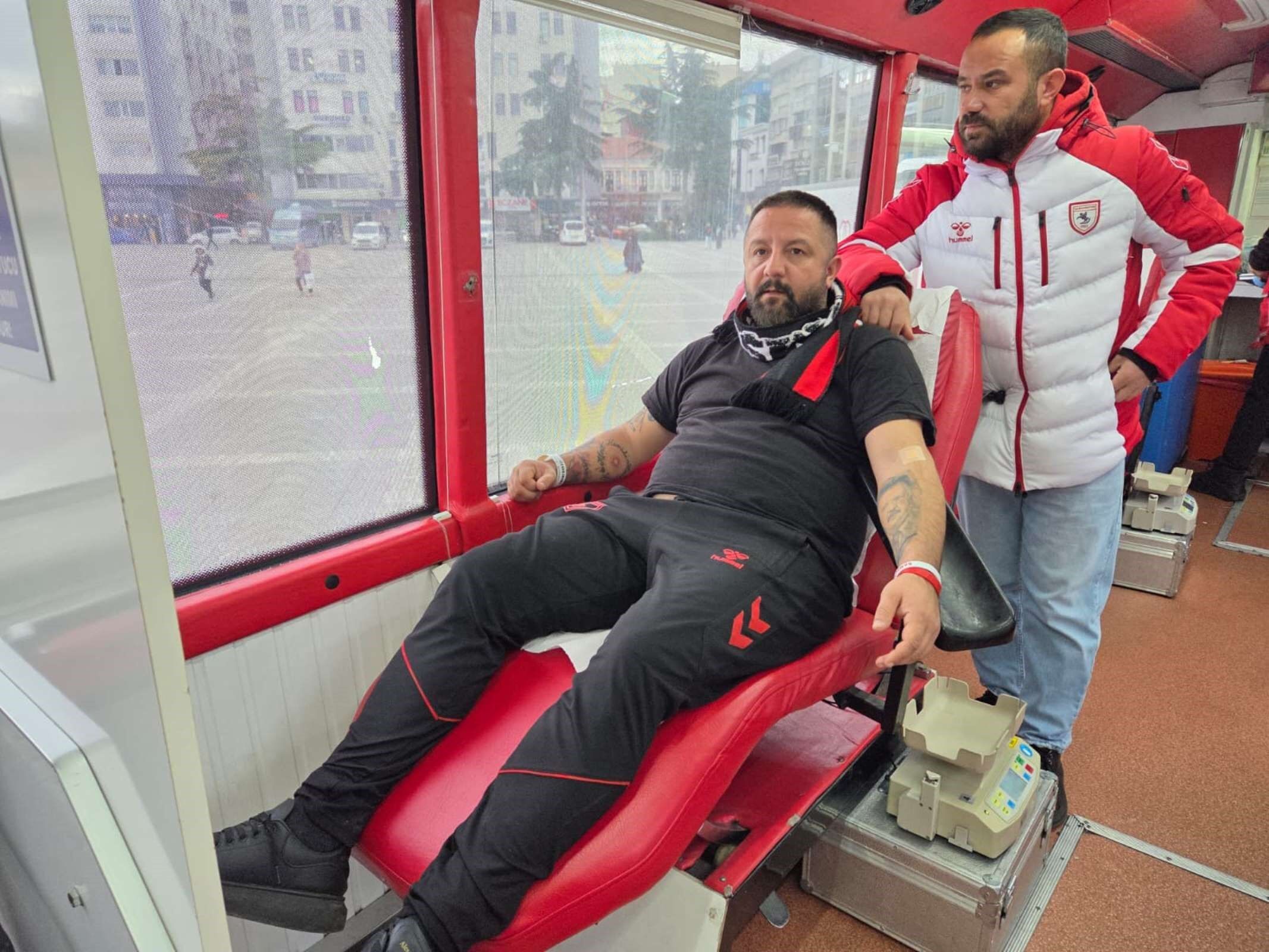 Kan Bağışlayana Forma Ve Maç Bileti Hediye2