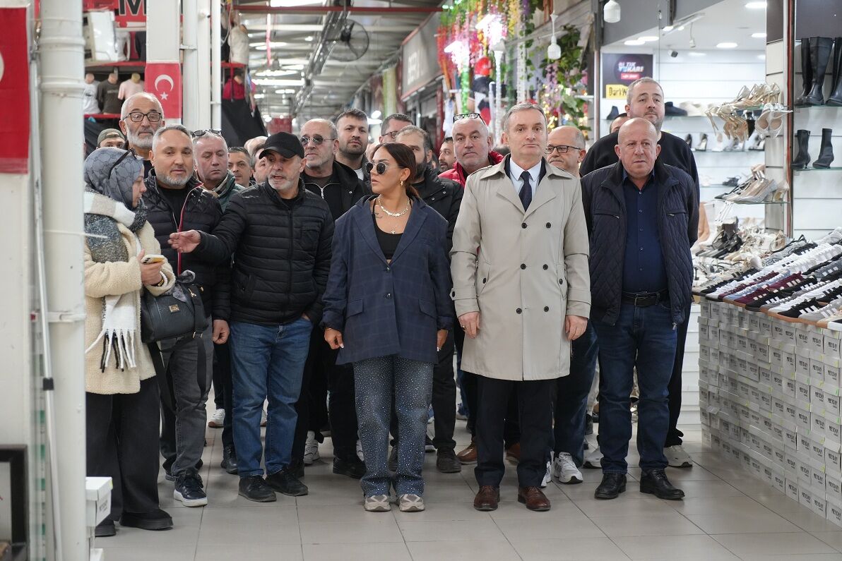 Ucuzluk Çadırları (2)