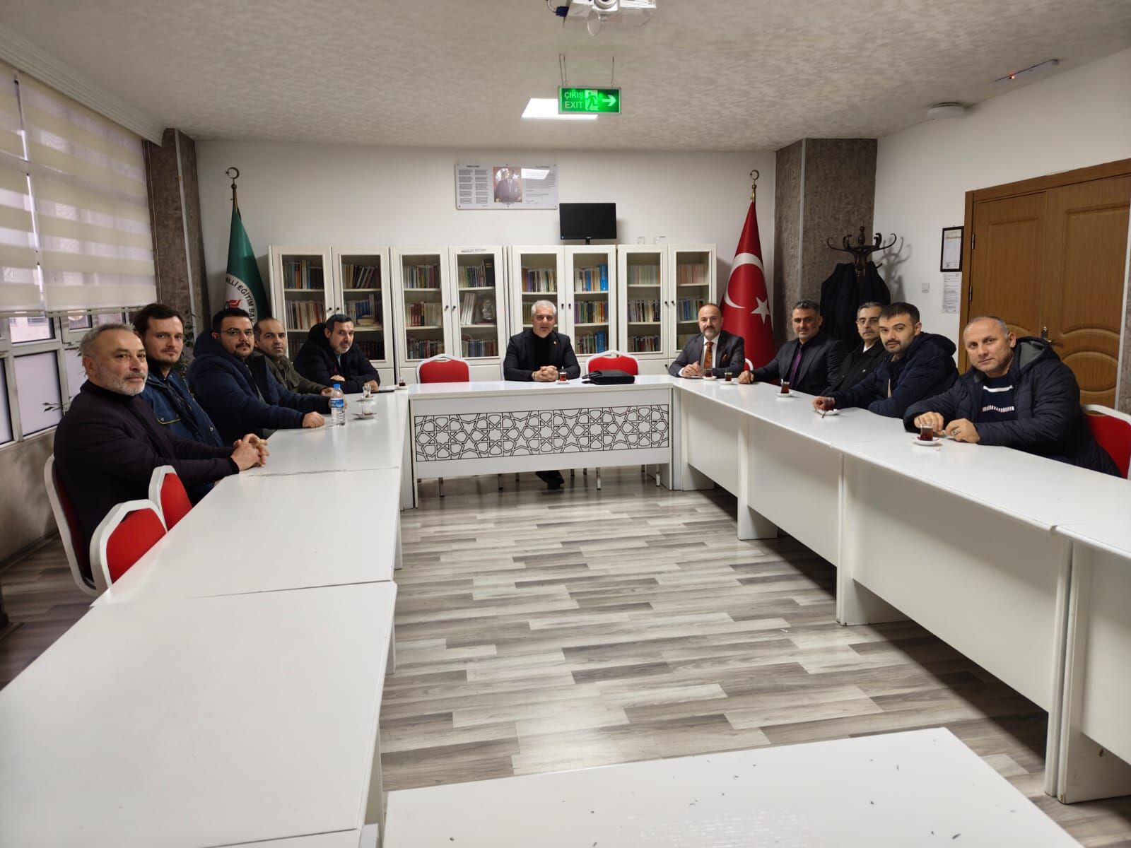 Memur-Sen yılın ilk toplantısını Bafra Öğretmen evinde gerçekleştirdi.