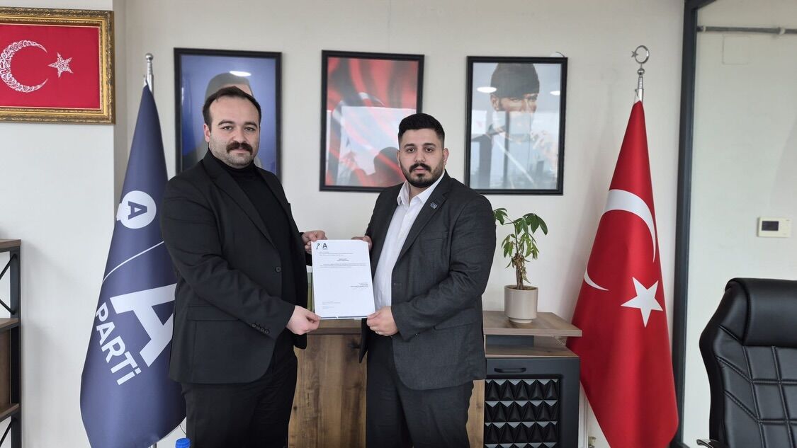 Anahtar Parti Bafra’da Gençlik Kolları Başkanlığına Hüseyin Çakmak Atandı (1)