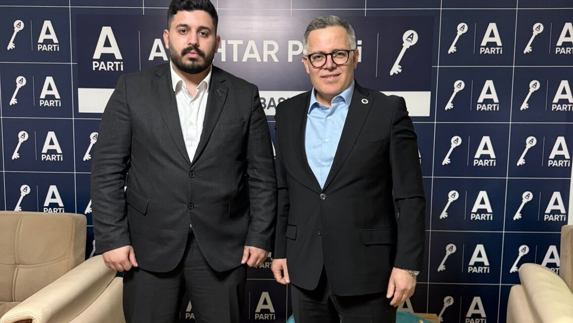 Anahtar Parti Bafra’da Gençlik Kolları Başkanlığına Hüseyin Çakmak Atandı (3)