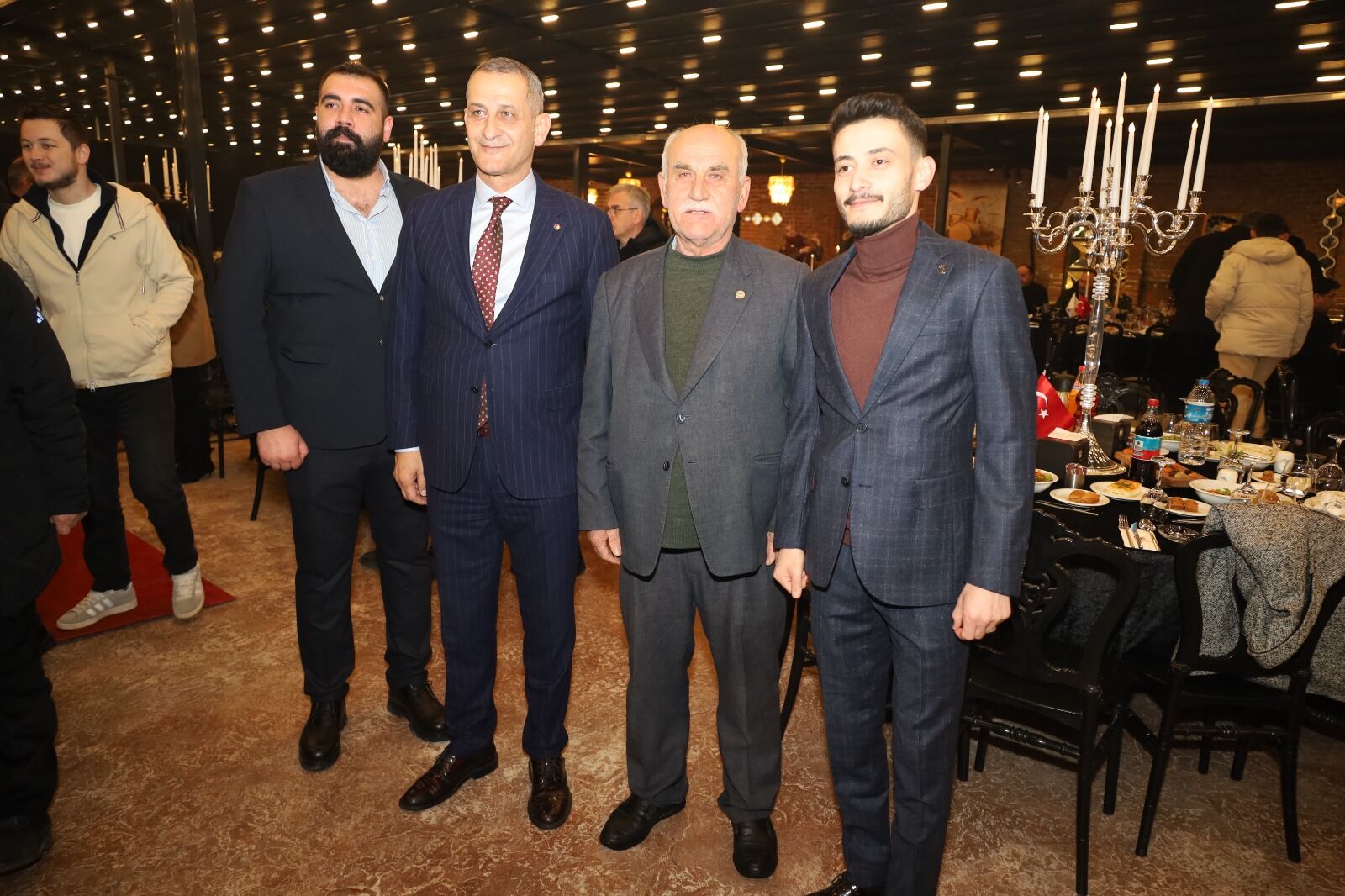 Bafra Ticaret Borsası Üyeleriyle İftarda Buluştu (10)