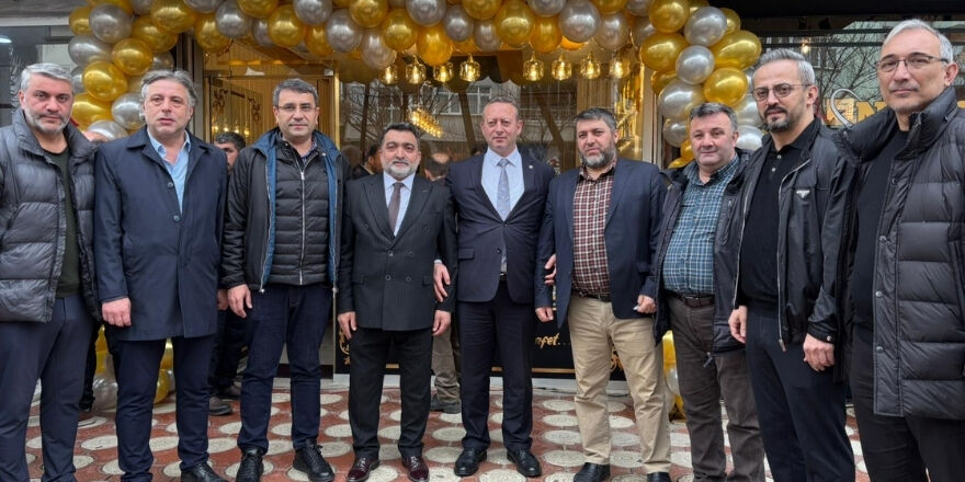 Bafra’da Altın Kat Baklava İşyerinin Açılışına Yoğun Katılım (2)
