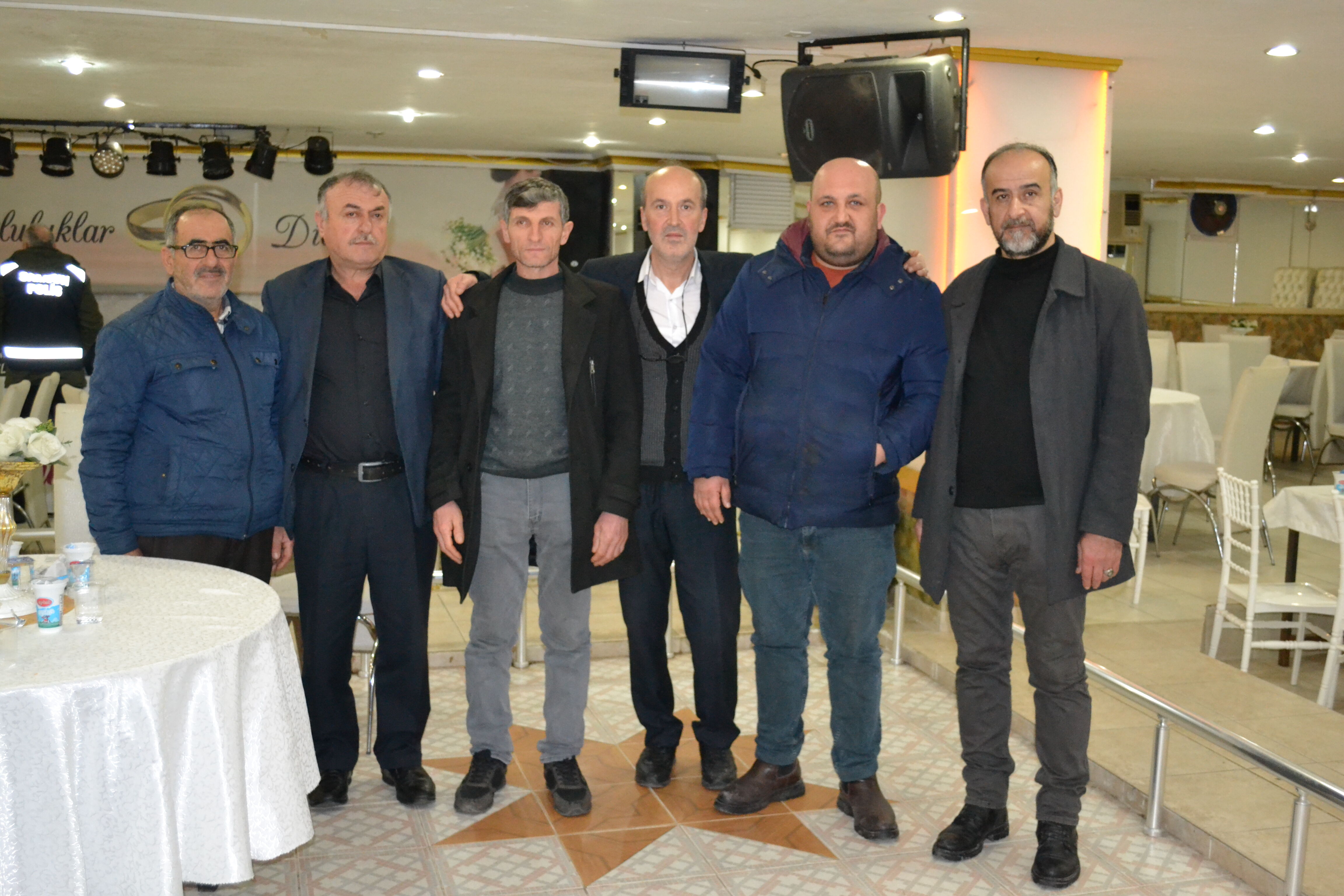 Bafra’da Bakkallar Başkan Aziz Öztürk Ile Yola Devam Dedi (5)