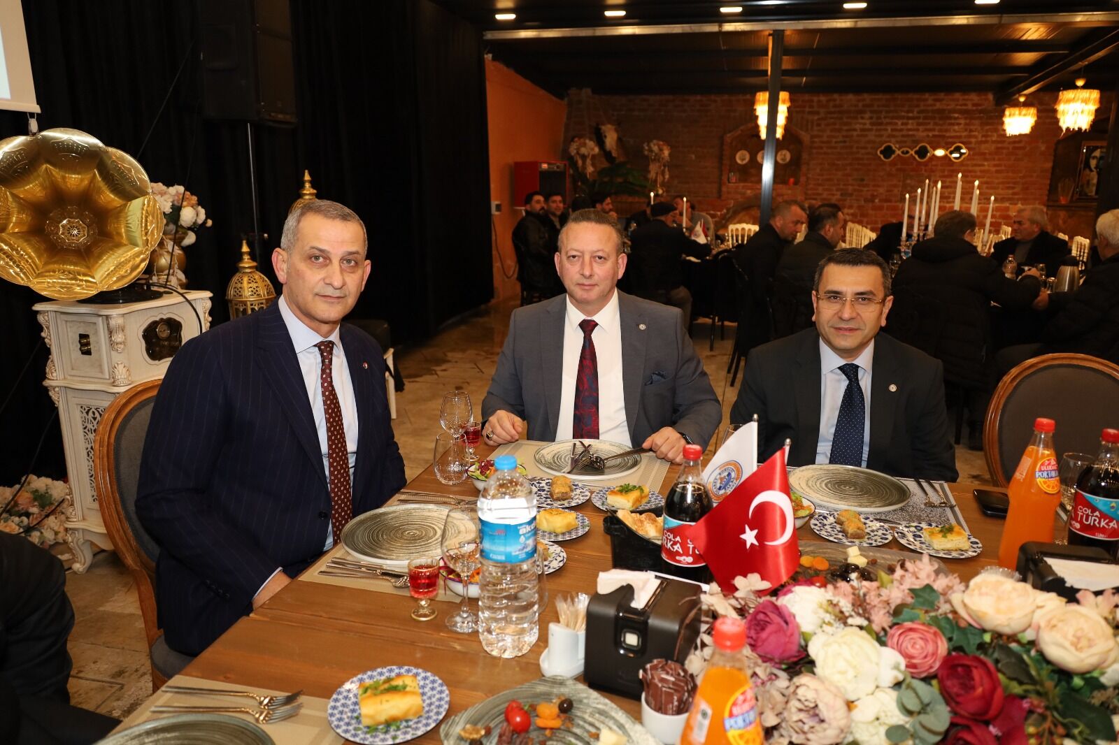 Başkan Kocabaş, Bafra Ticaret Borsası İftar Programına Katılım Sağladı (6)