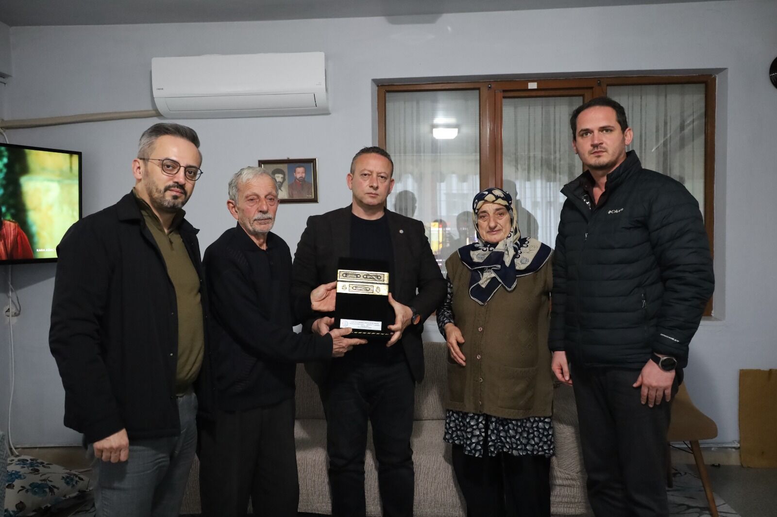 Başkan Kocabaş’tan 6 Şubat Deprem Şehitlerinin Ailelerine Taziye Ziyareti (3)