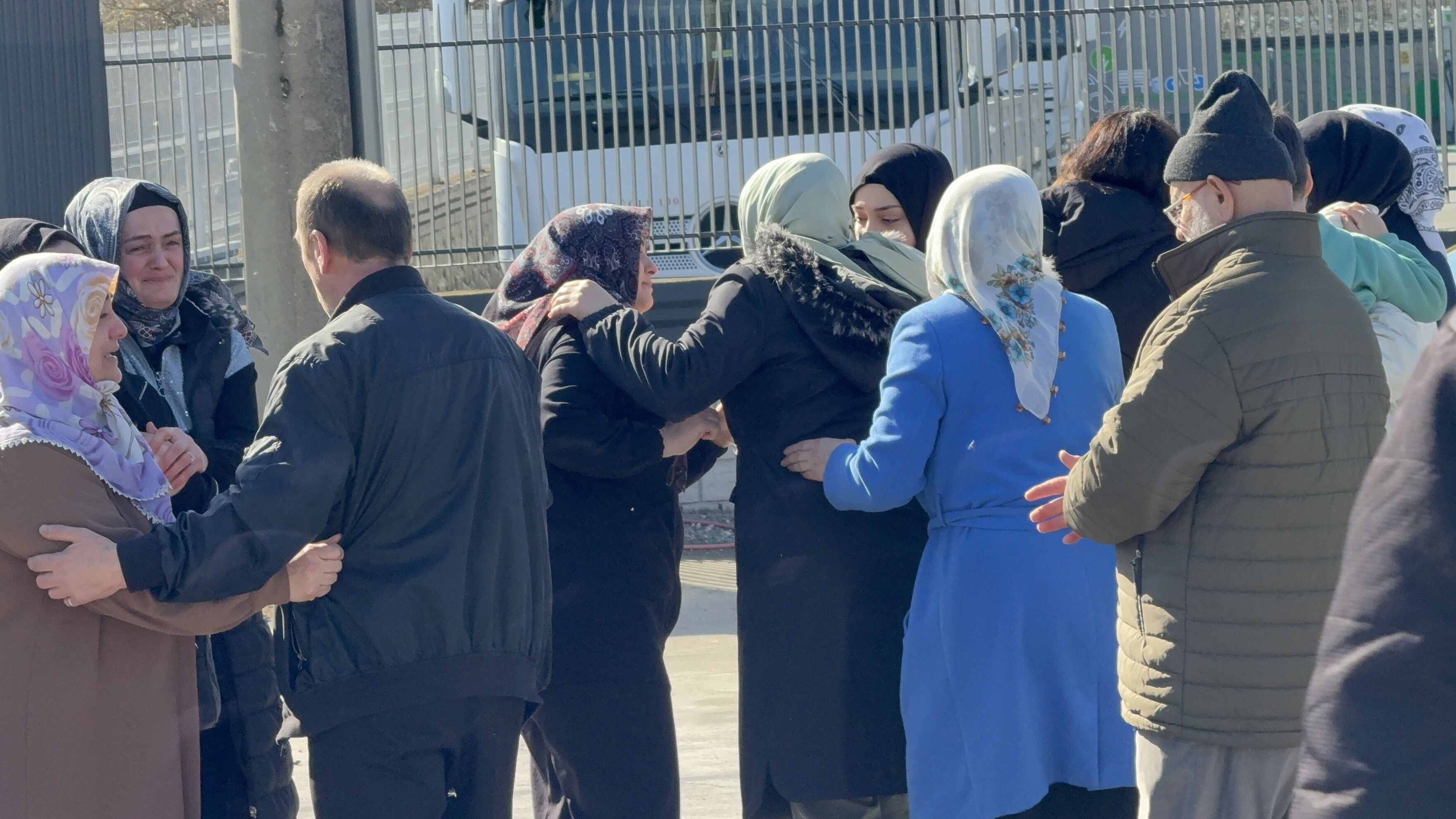 Kızına Kahvaltıya Giderken Feci Son Kaza Anı Güvenlik Kamerasında (1)