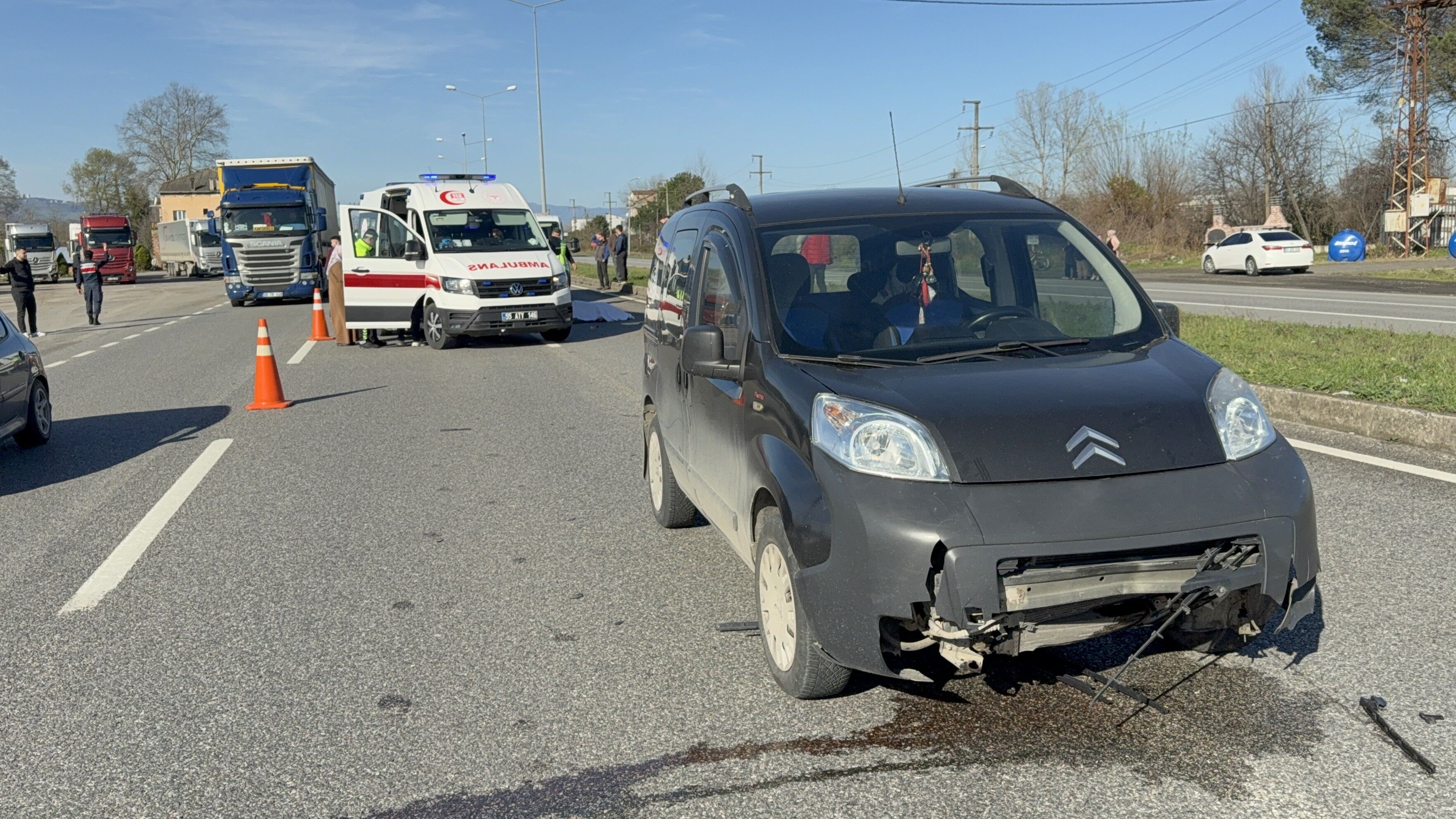 Kızına Kahvaltıya Giderken Feci Son Kaza Anı Güvenlik Kamerasında (7)