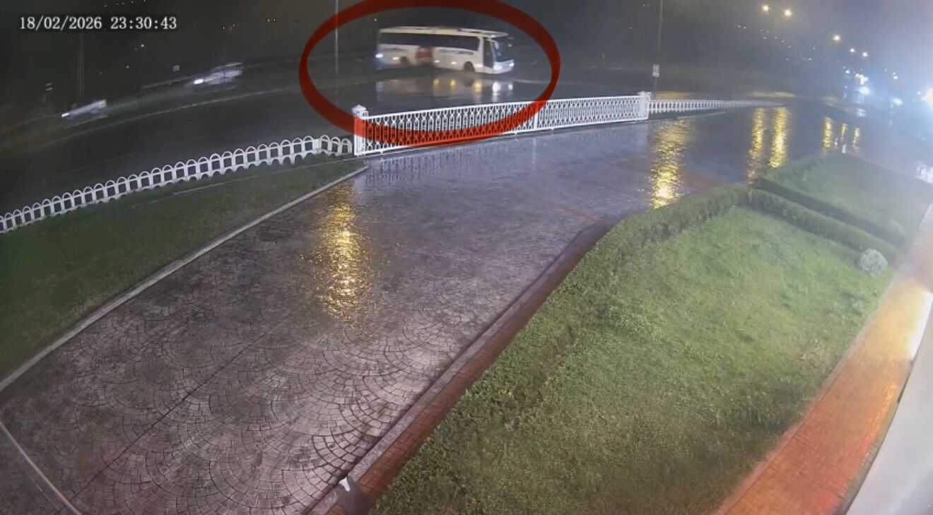 Samsun'da 7 Kişinin Yaralandığı Kazanın Kamera Görüntüsü Ortaya Çıktı (2)