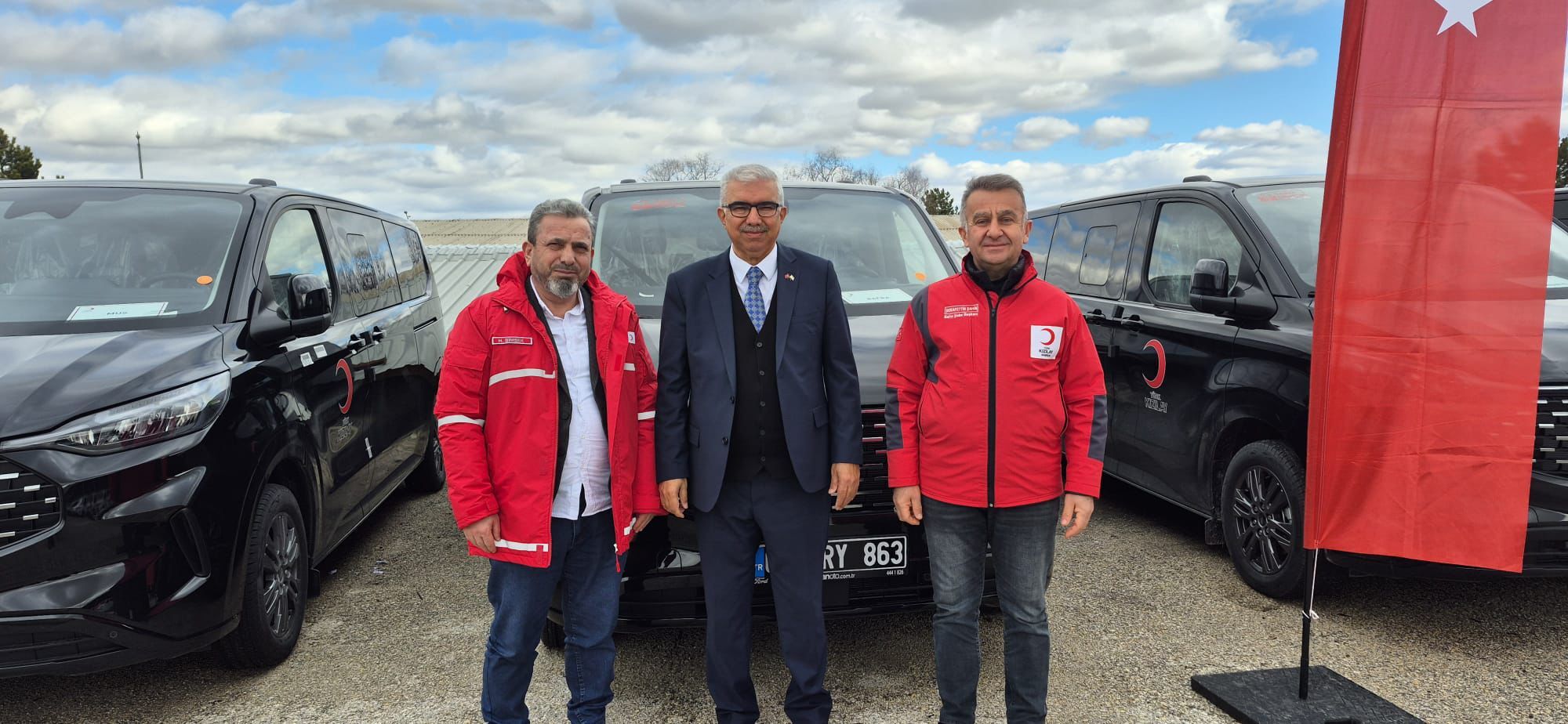 Türk Kızılay Bafra Şubesi’ne Yeni Hizmet Aracı (8)