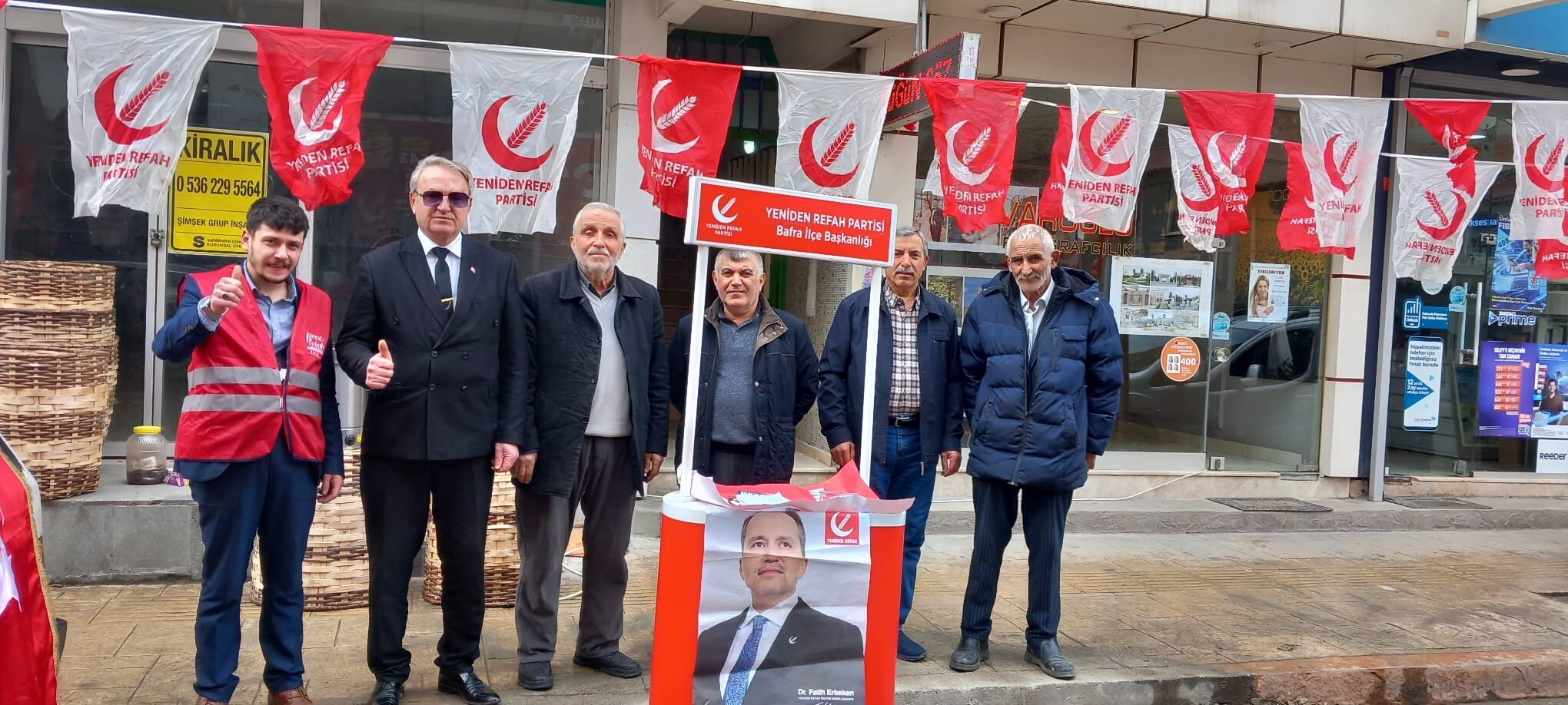Yeniden Refah Partisi’nden Bafra’da Stand Çalışması (1)