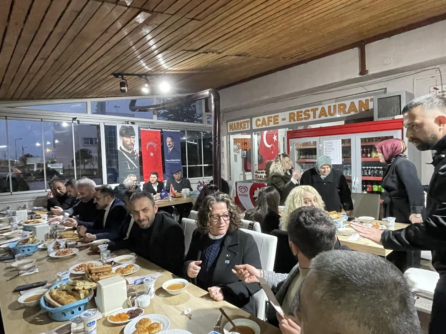 Anahtar Parti Bafra İlçe Başkanlığı’ndan Birlik Ve Beraberlik İftarı (1)
