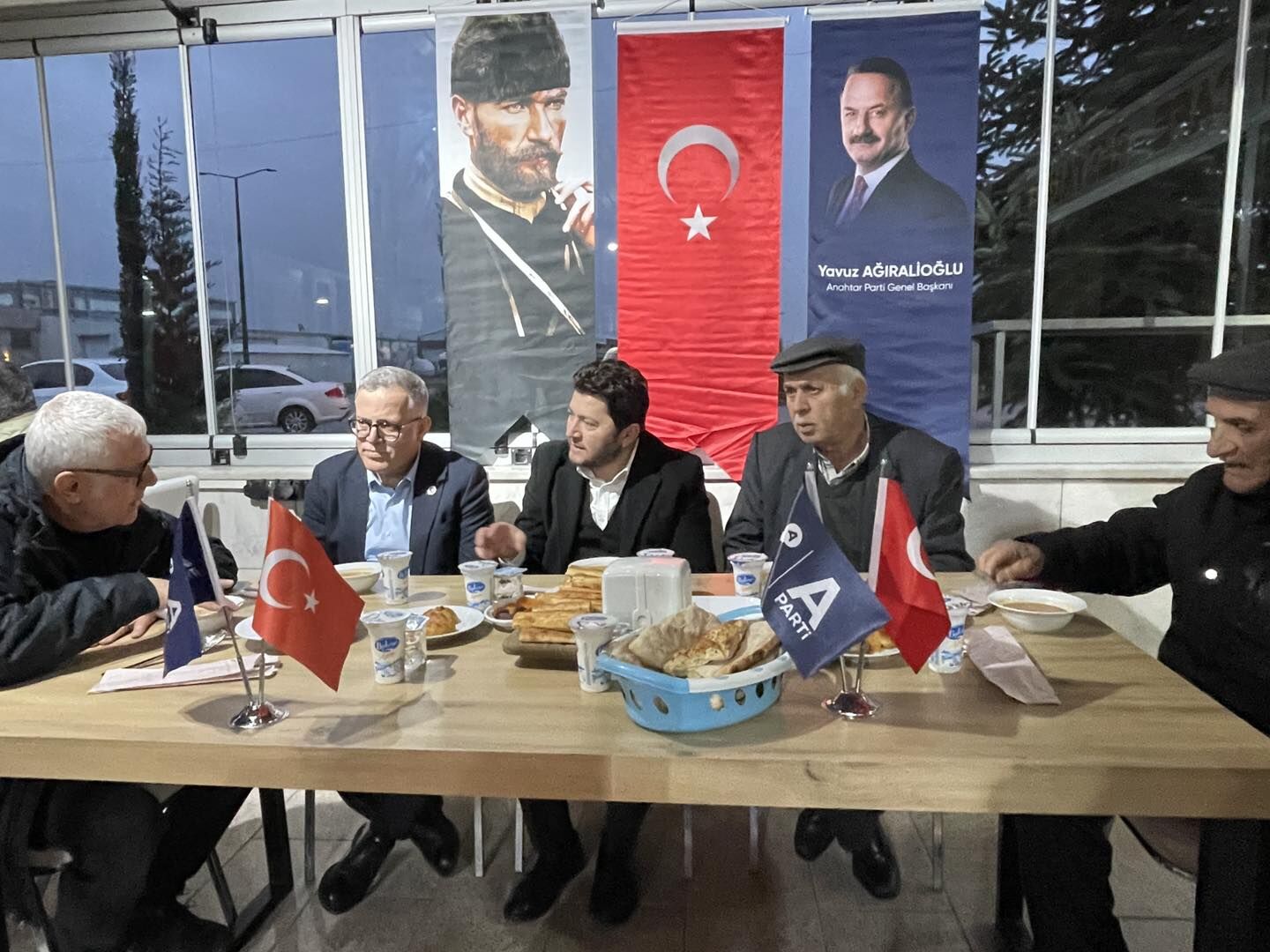 Anahtar Parti Bafra İlçe Başkanlığı’ndan Birlik Ve Beraberlik İftarı (4)