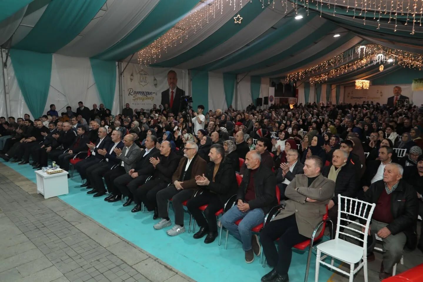 Bafra Beledi̇yesi̇ Kadi̇r Gecesi̇ Özel Programi Yoğun Katilimla Gerçekleşti̇ (5)