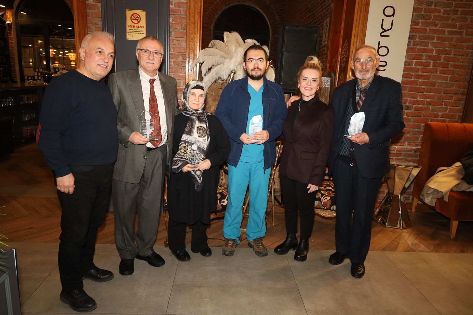 Bafra İlçe Sağlık Müdürlüğü’nden İftar Ve Plaket Töreni (11)