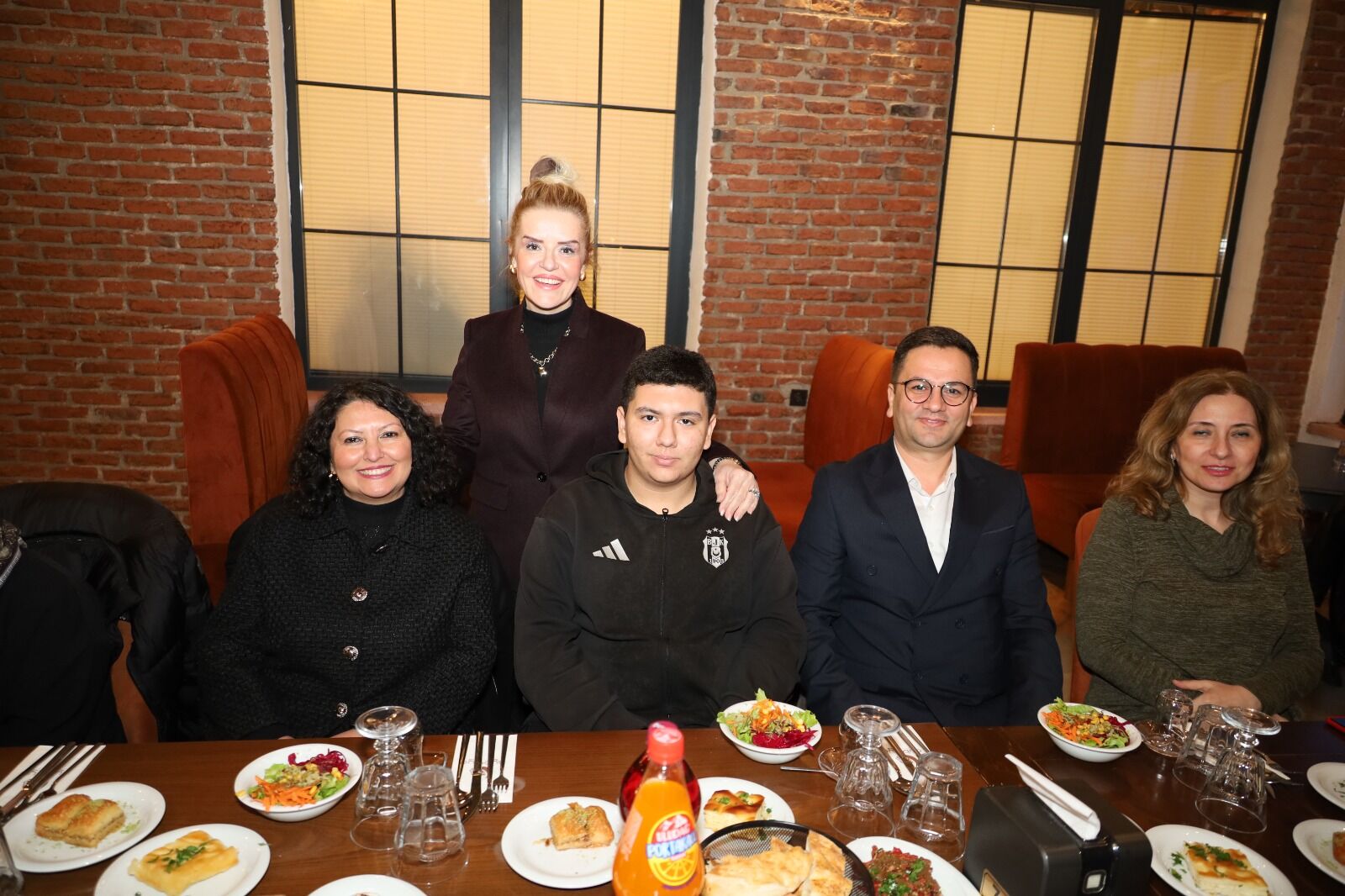 Bafra İlçe Sağlık Müdürlüğü’nden İftar Ve Plaket Töreni (12)