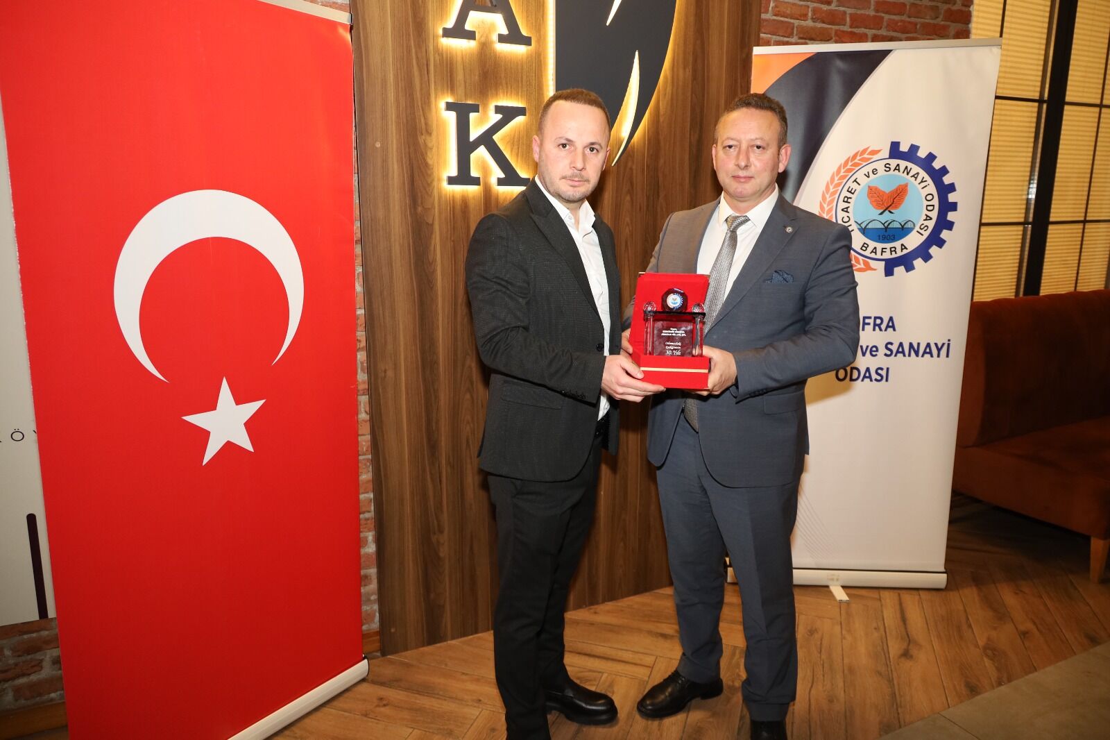 Bafra Tso Sigorta Sektörü Ile İftarda Buluştu; 20 Üyeye Plaket Verildi (3)