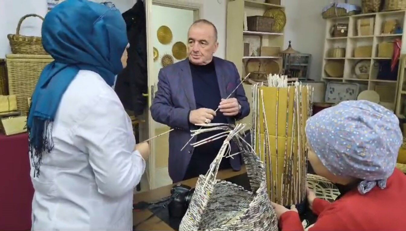 Bafra'da Atık Kağıtlar Sanata Dönüşüyor (3)