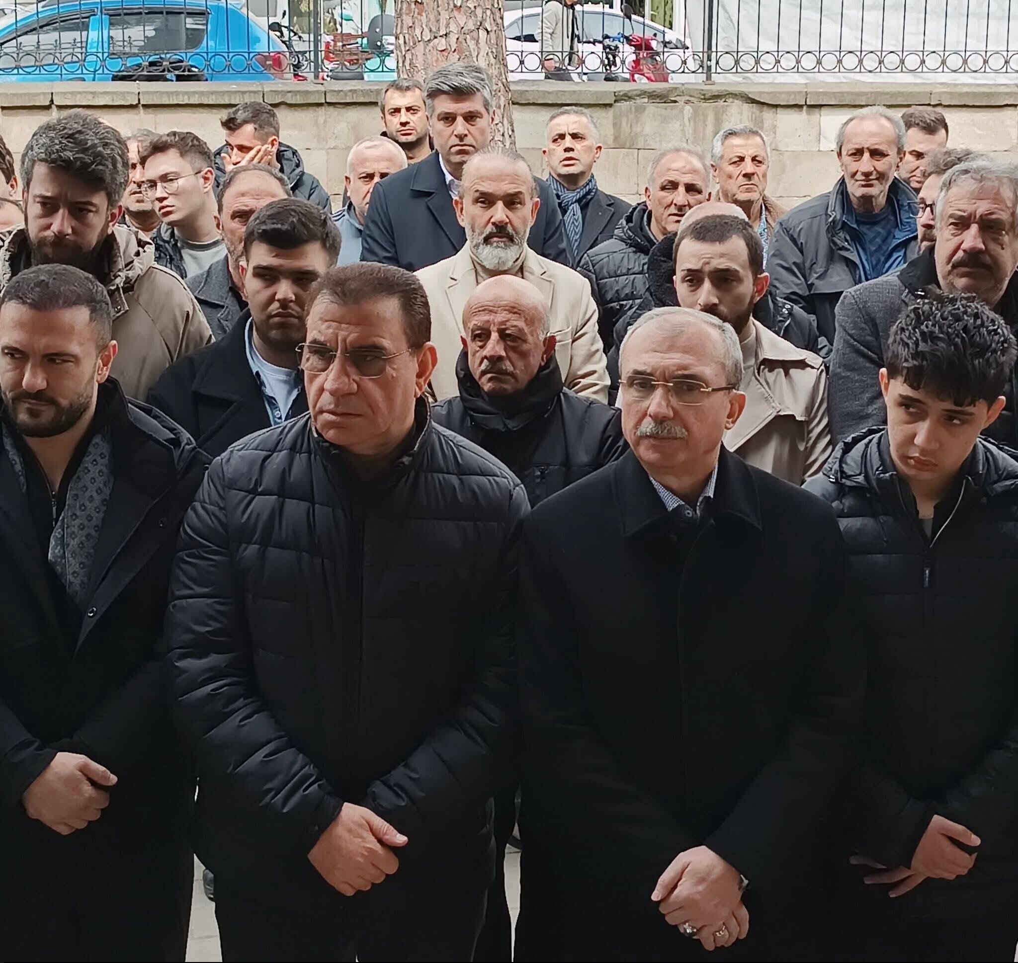 Bafra’da Dursun Hatun Bilgen Son Yolculuğuna Uğurlandı (2)