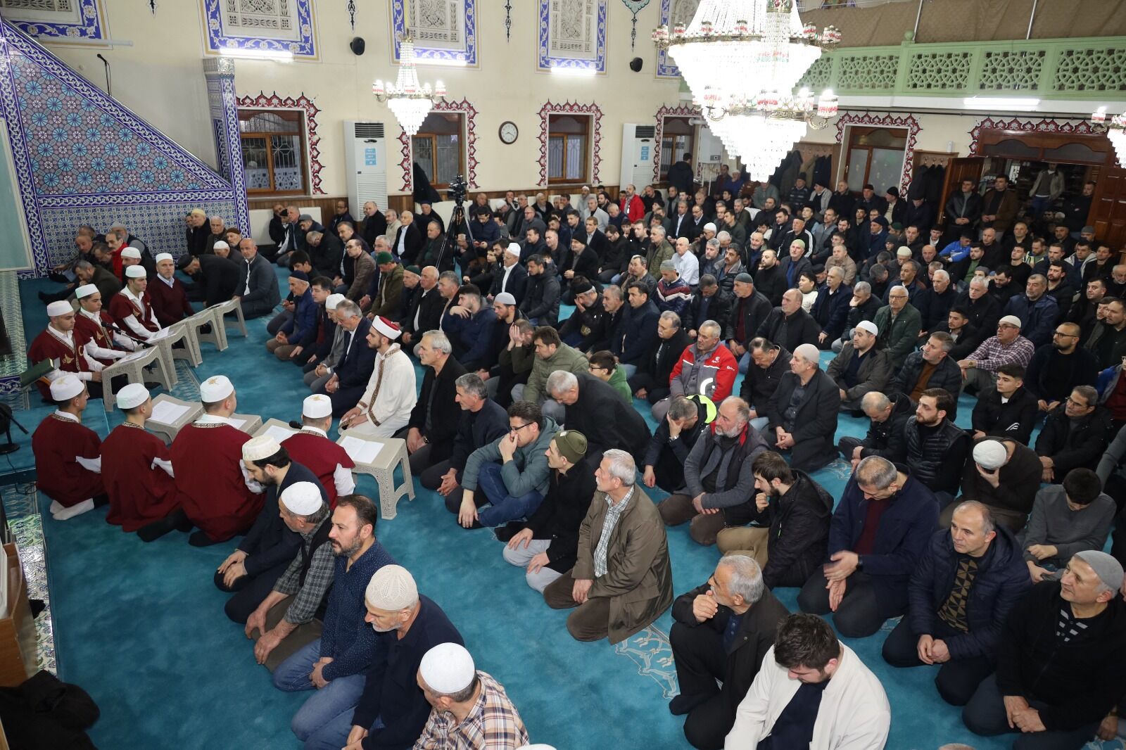 Bafra’da Kadir Gecesi’nde Semaya Dualar Yükseldi (11)