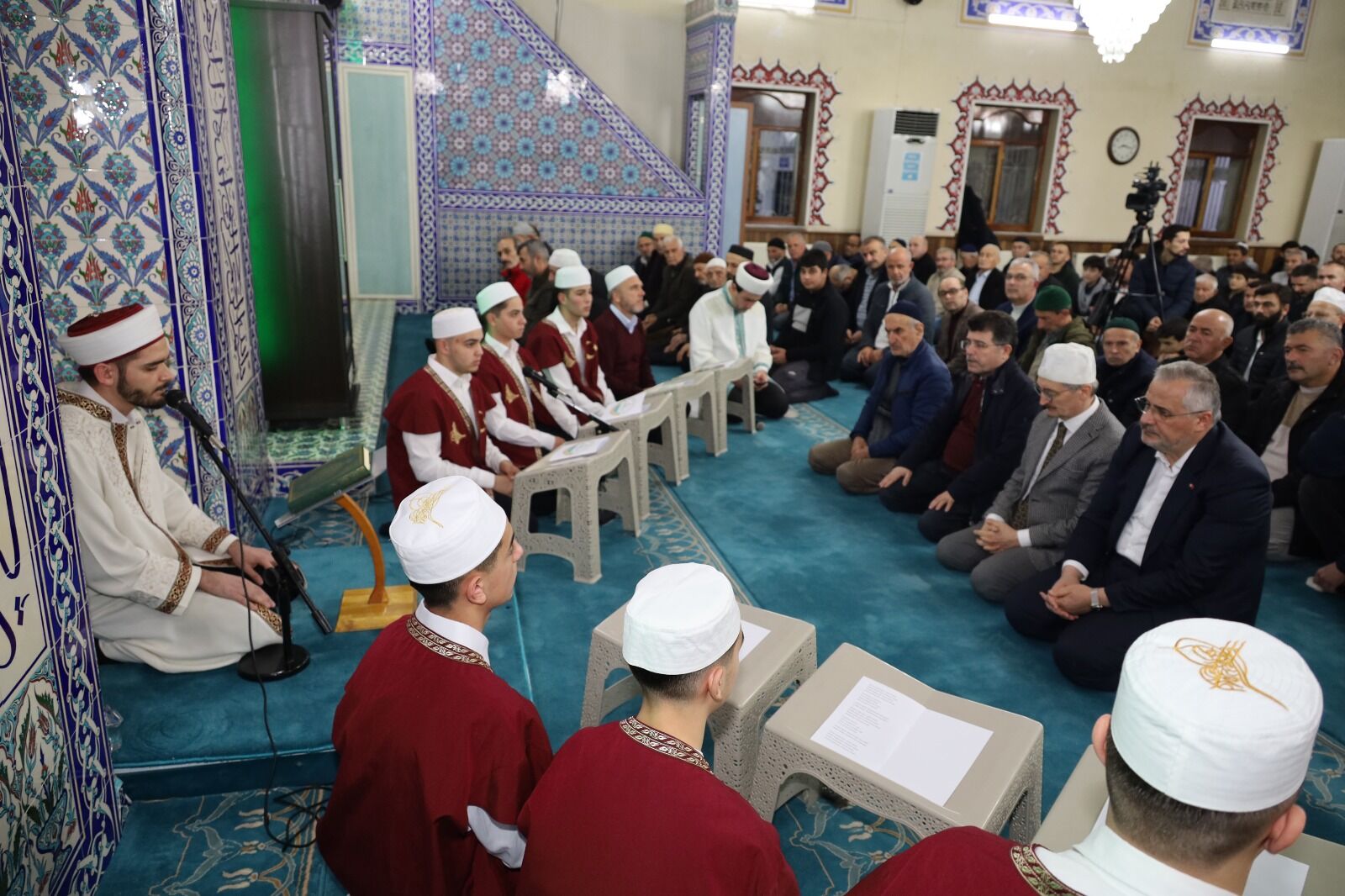 Bafra’da Kadir Gecesi’nde Semaya Dualar Yükseldi (12)