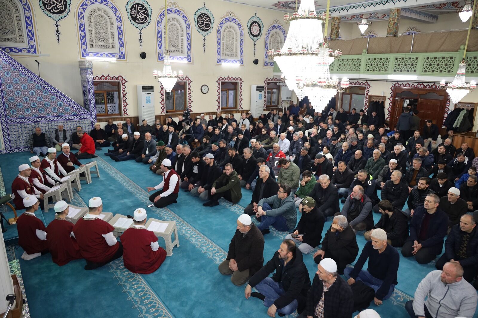 Bafra’da Kadir Gecesi’nde Semaya Dualar Yükseldi (5)